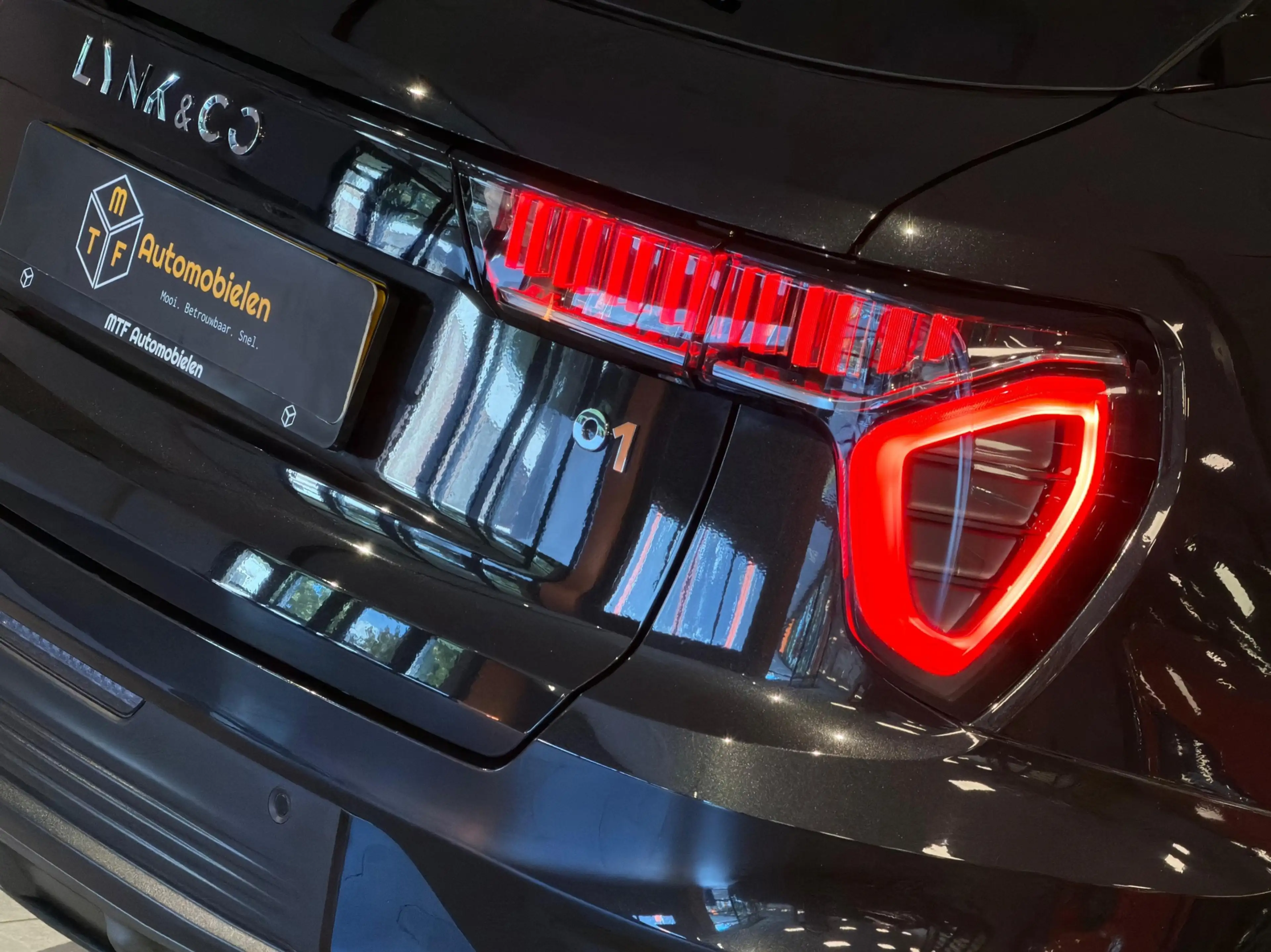 Lynk & Co 01 1.5 PHEV 261 PK |VIRTUAL|PANO|RAMVOL|PLUG-IN HYBRI — photo 12