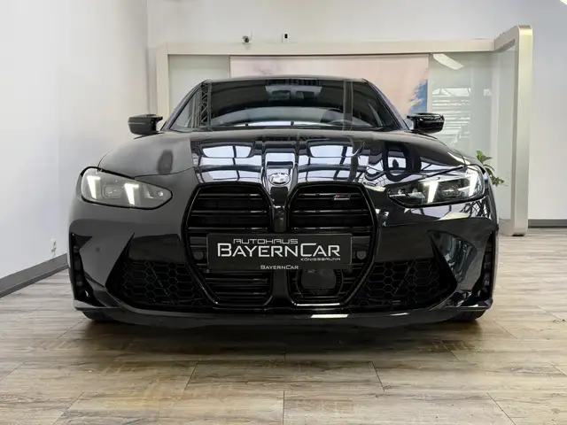 BMW M3 view 2