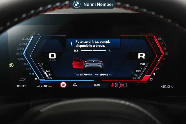 BMW M4 view 9