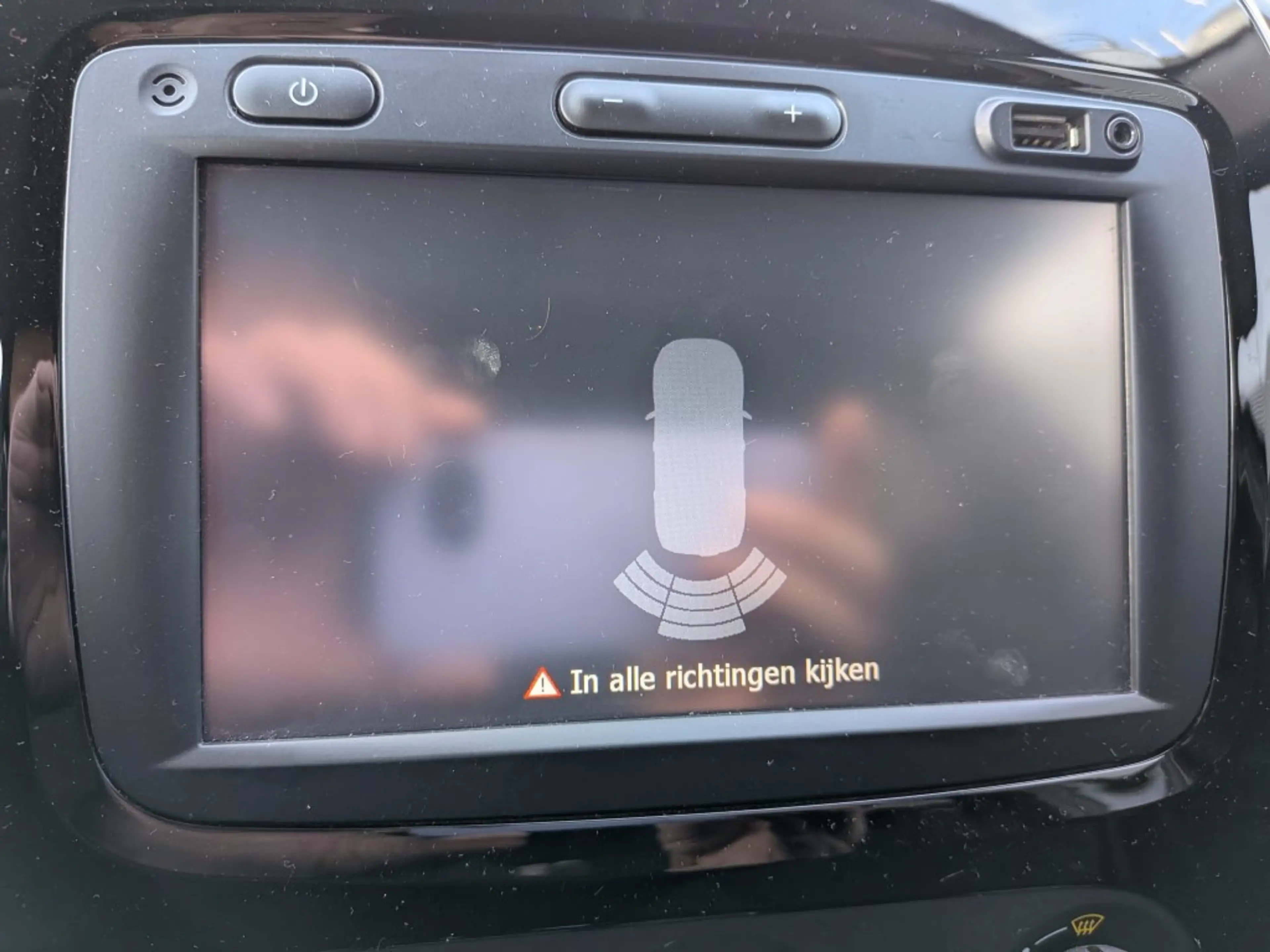 Renault Captur 0.9 TCe Limited — photo 21
