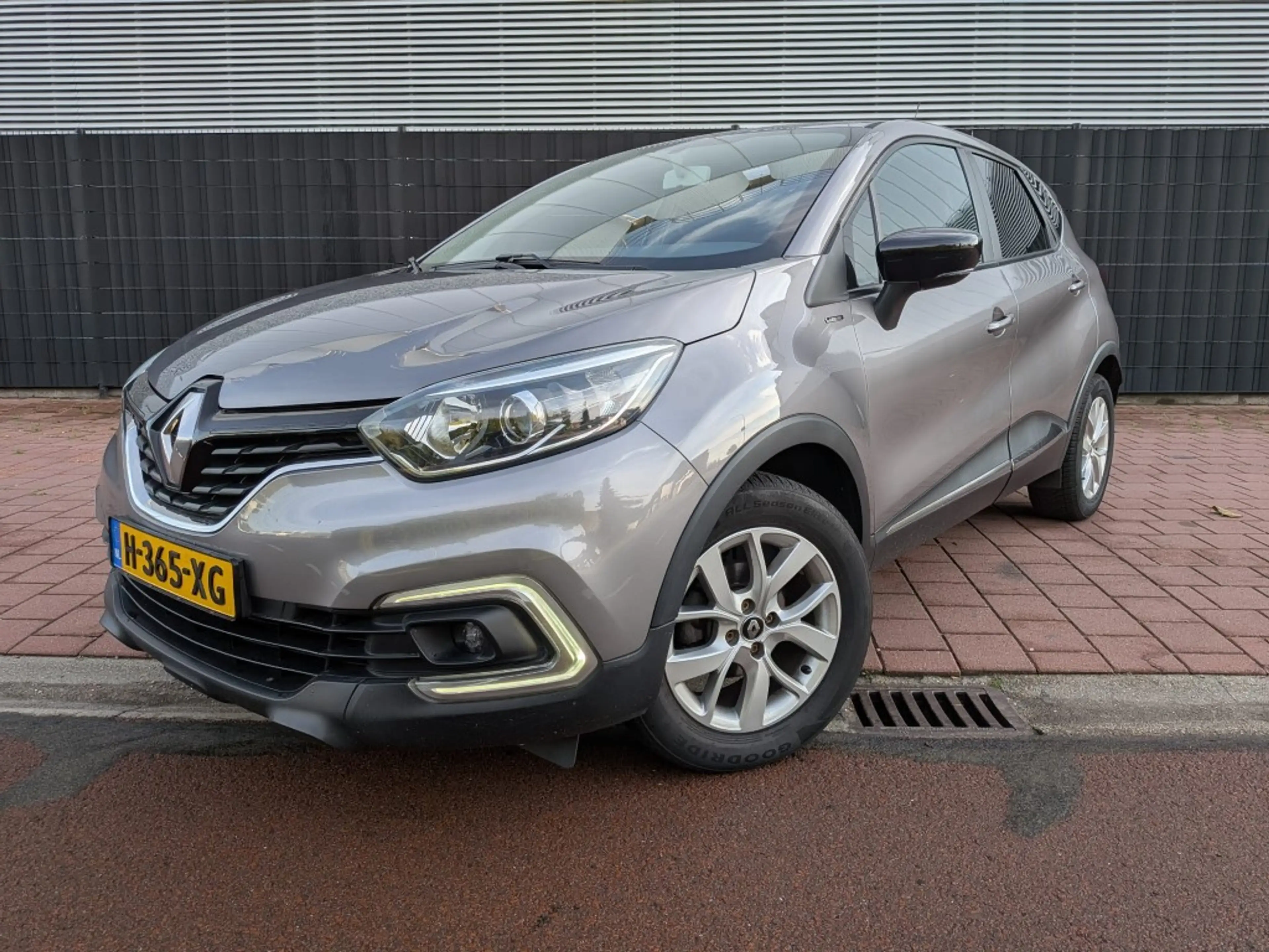 Renault Captur 0.9 TCe Limited