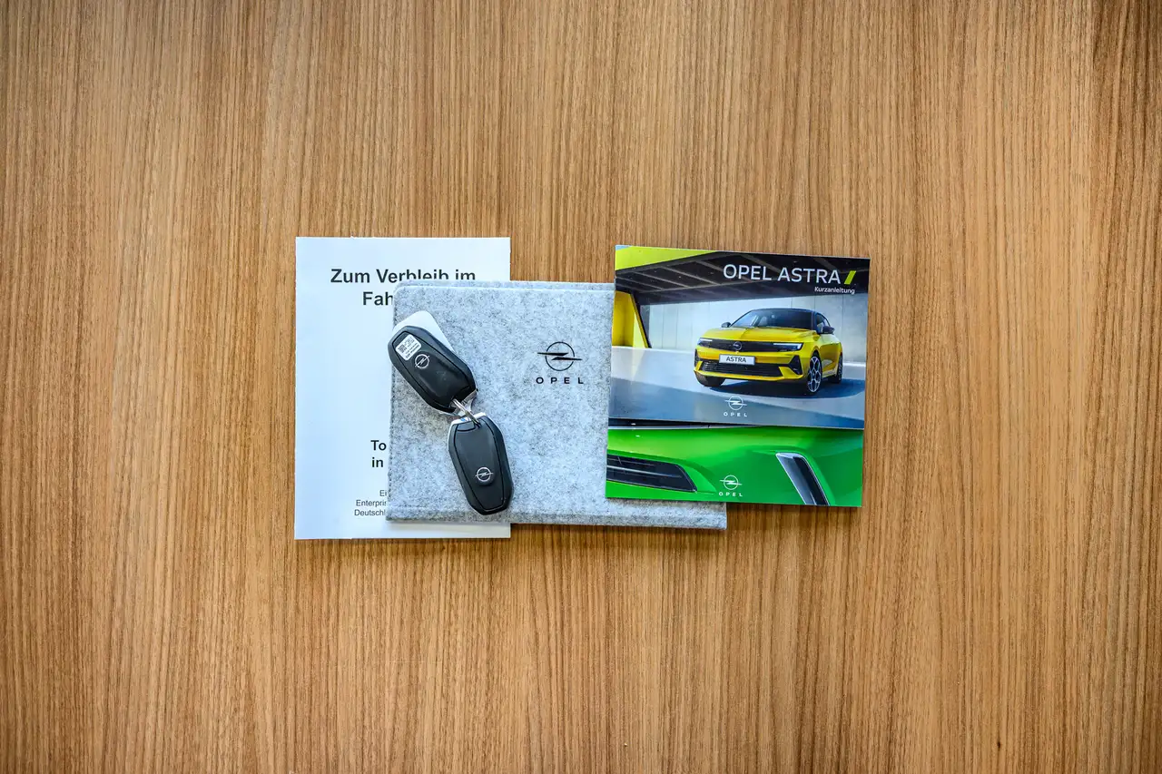 Opel Astra SPORTS TOURER 1.2 Turbo GS|130PK|Pano|Car Play| 30