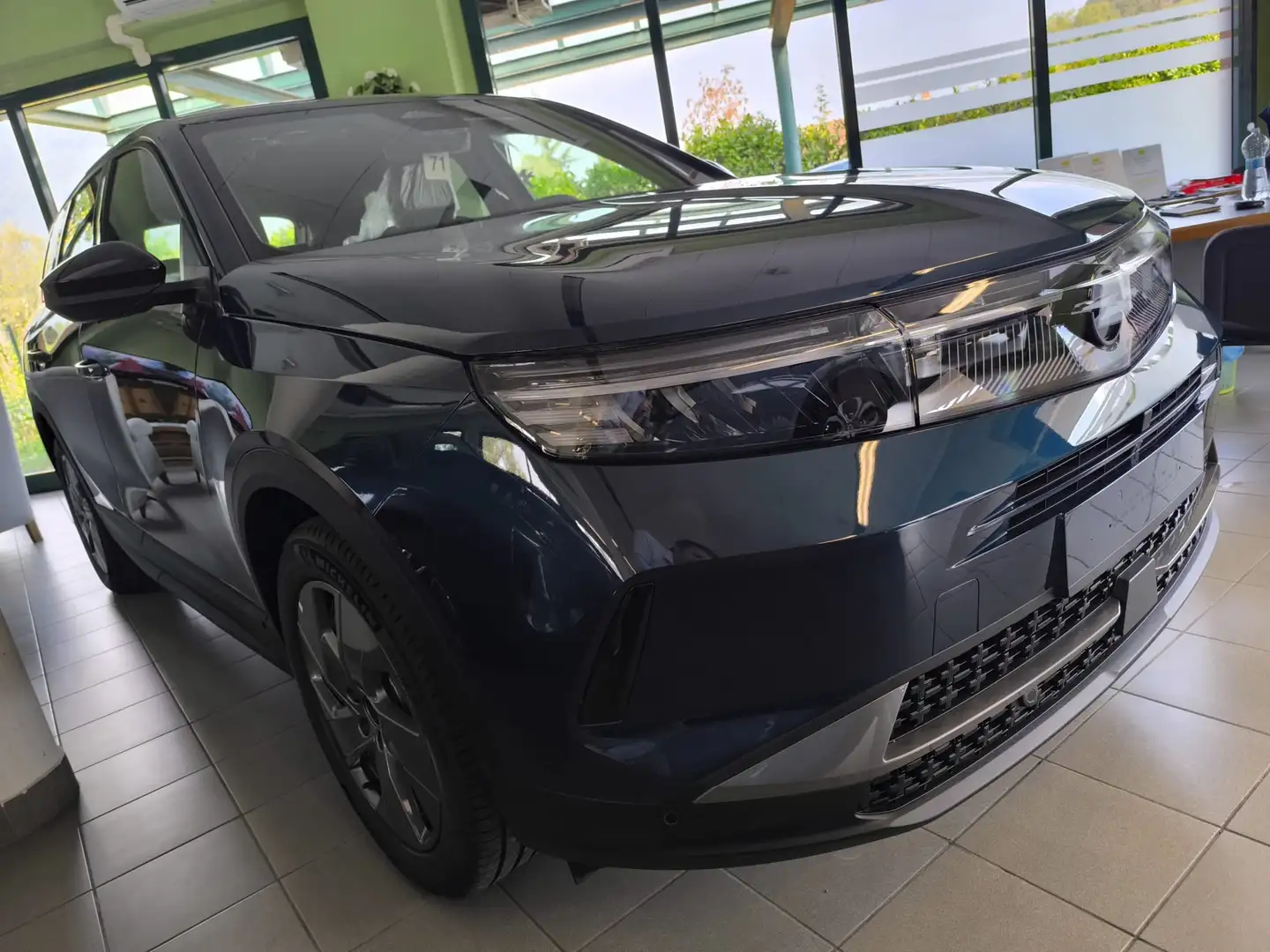 Opel Grandland 1.2 hybrid Edition 145cv e-dcs6 Blu/Azzurro - 1