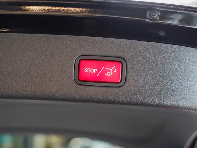 Mercedes-Benz GLC view 7