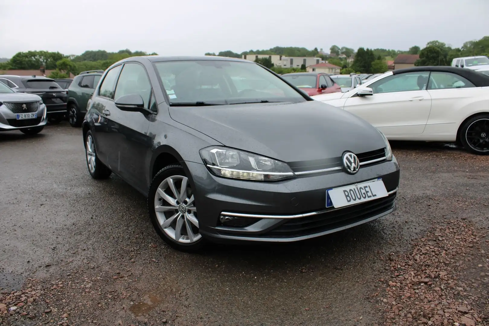 Volkswagen Golf TFSI 150 CV GPS 3D TOIT PANO USB JA 17 CUIR PK HIV Gris - 1
