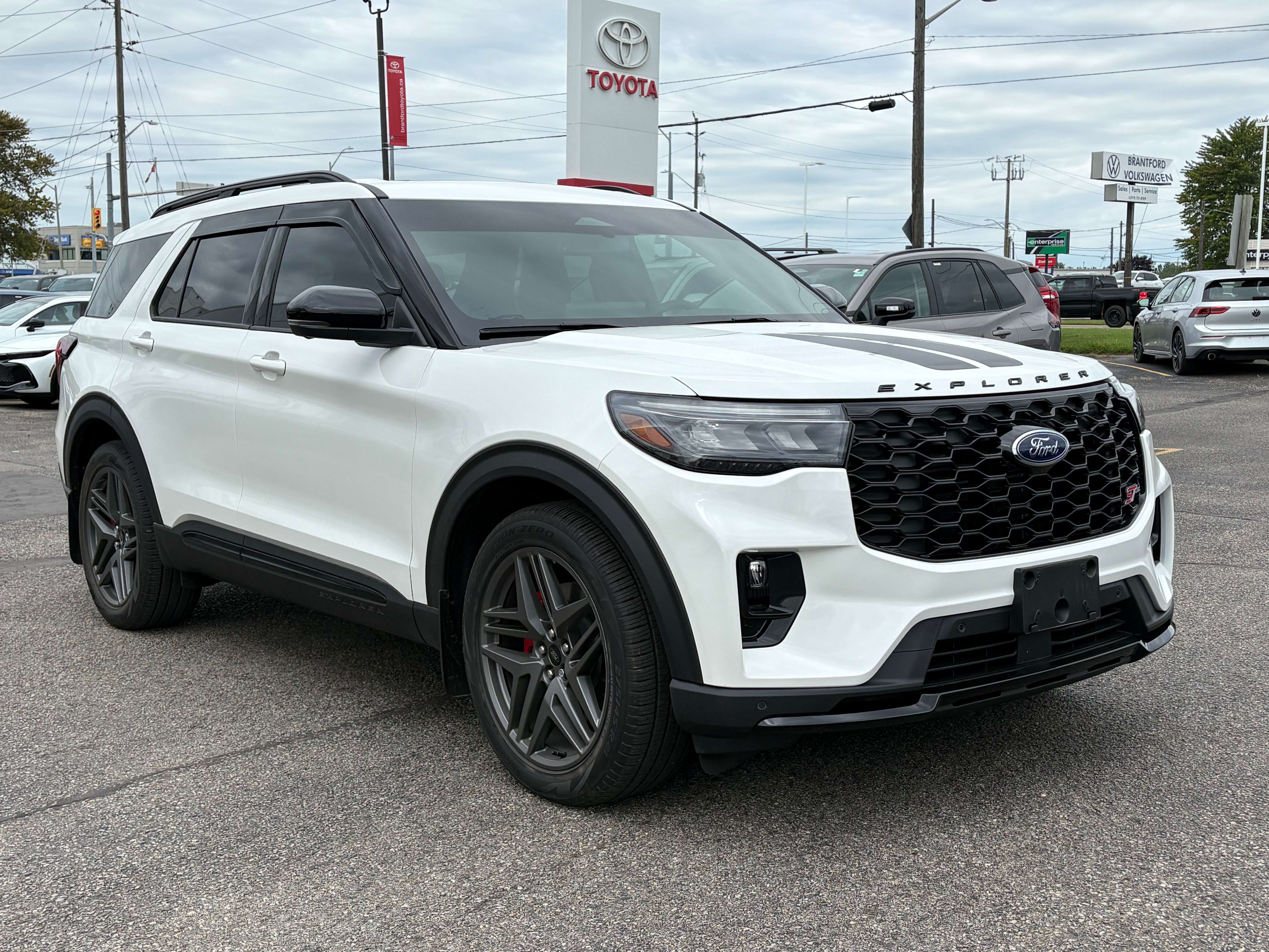 2026 Ford Explorer ST - $4300 IN ADDITIONAL ACCESSORIES — снимка 1