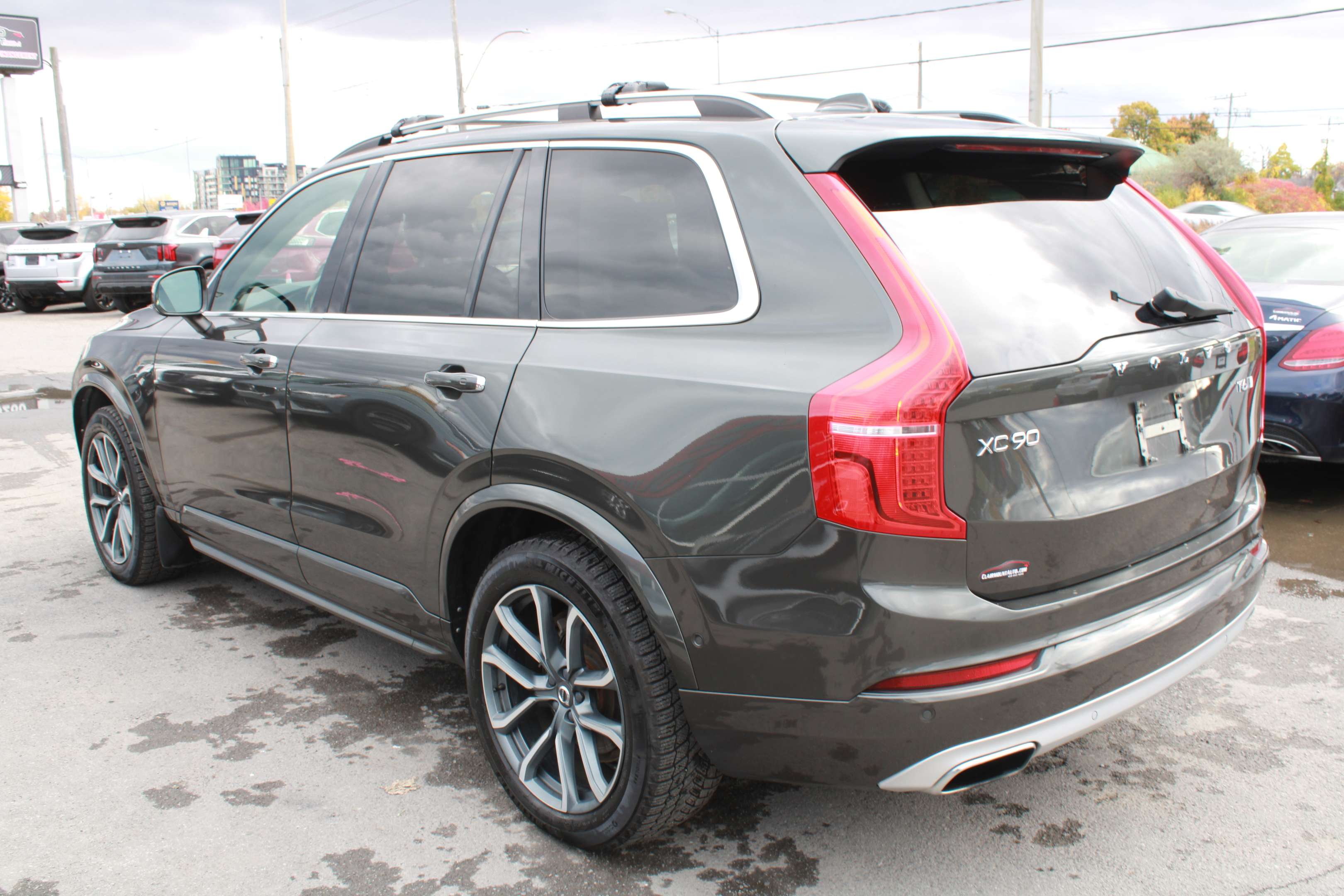 2018 Volvo XC90 T6 AWD Momentum, MAGS, CUIR, A/C, NAVIGATION alt 5