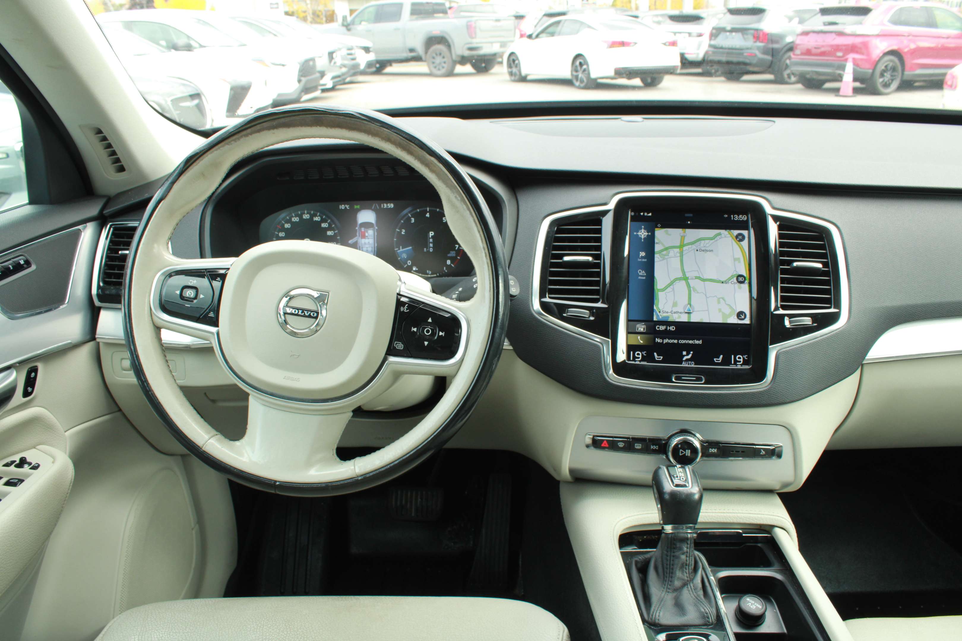 2018 Volvo XC90 T6 AWD Momentum, MAGS, CUIR, A/C, NAVIGATION thumb 16