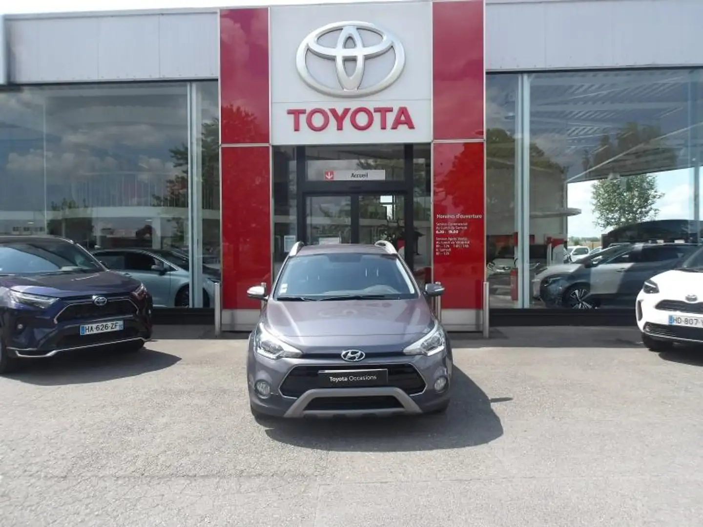 Hyundai i20 1.0 T-GDi 100ch Active Plateado - 2