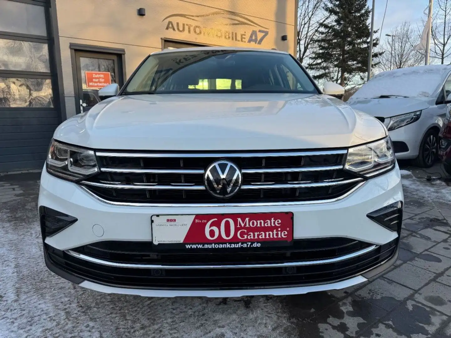 Volkswagen Tiguan Elegance *PANO/MASSAGE/AHK* Blanc - 2