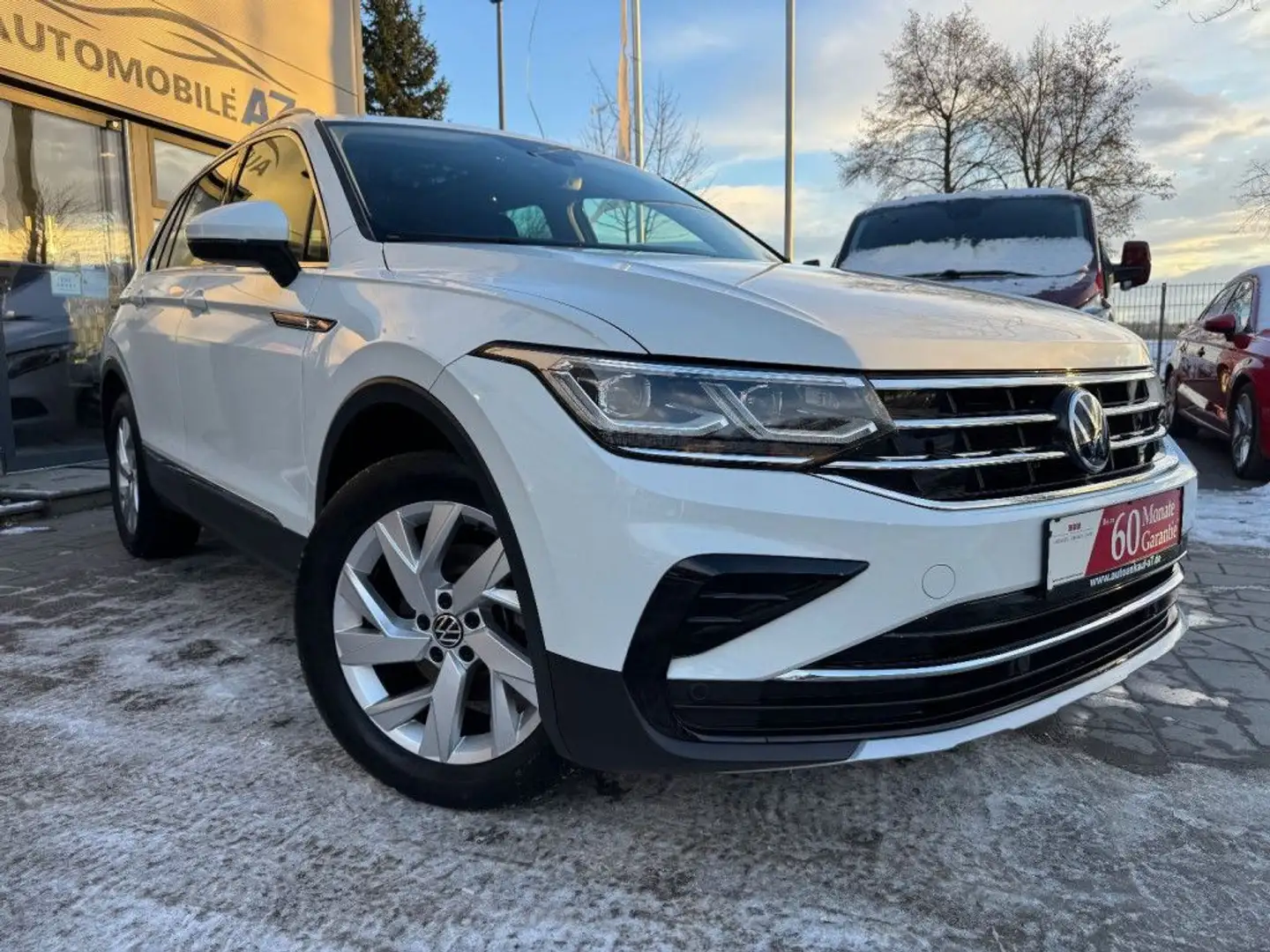 Volkswagen Tiguan Elegance *PANO/MASSAGE/AHK* Blanc - 1