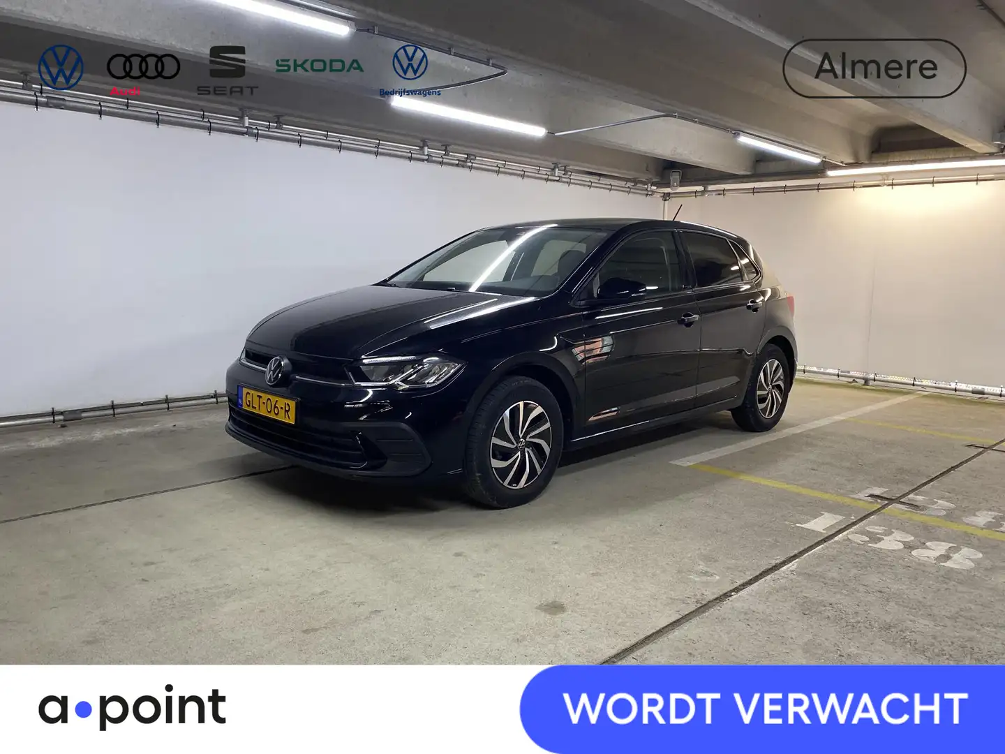 Volkswagen Polo 1.0 TSI Life Edition 95 pk Automaat (DSG) | Verlen Zwart - 1