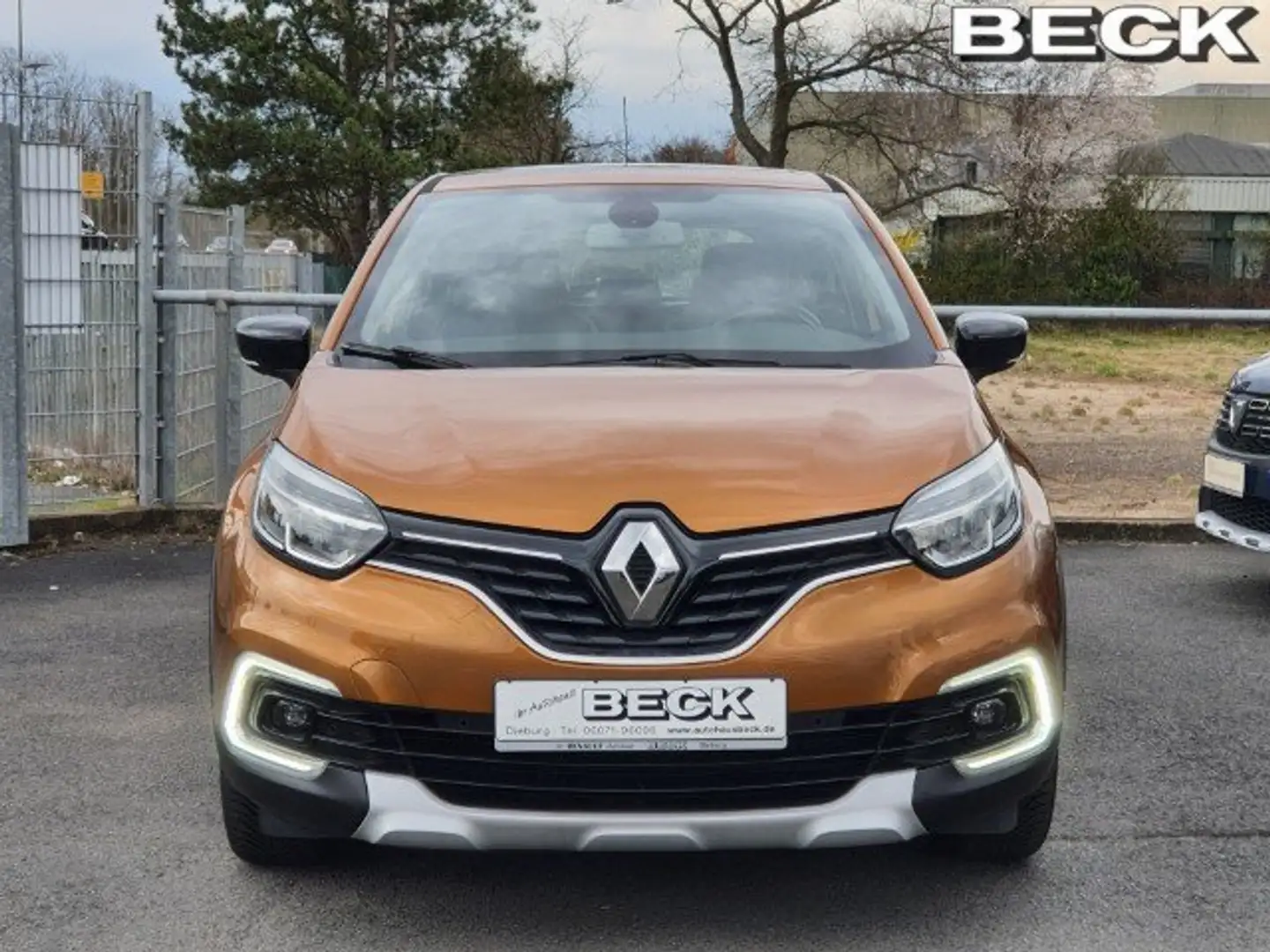 Renault Captur Crossborder Energy TCe 120 | Allwetter,Navi,Klima, Orange - 2
