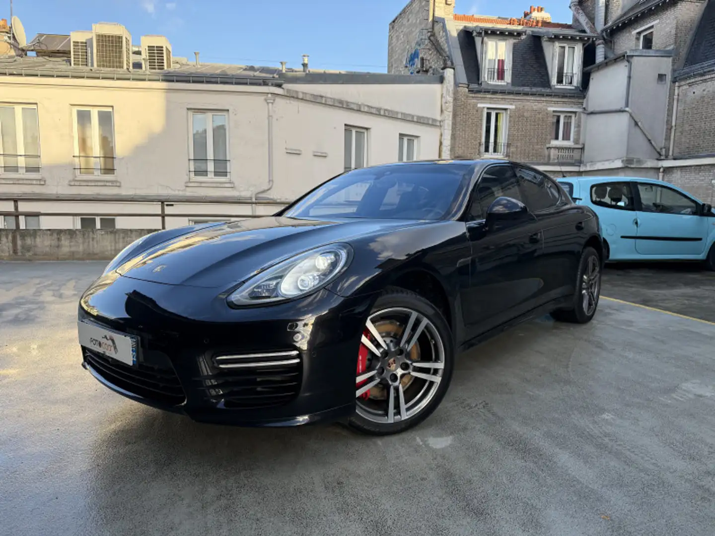 Porsche Panamera (970) GTS Noir - 1