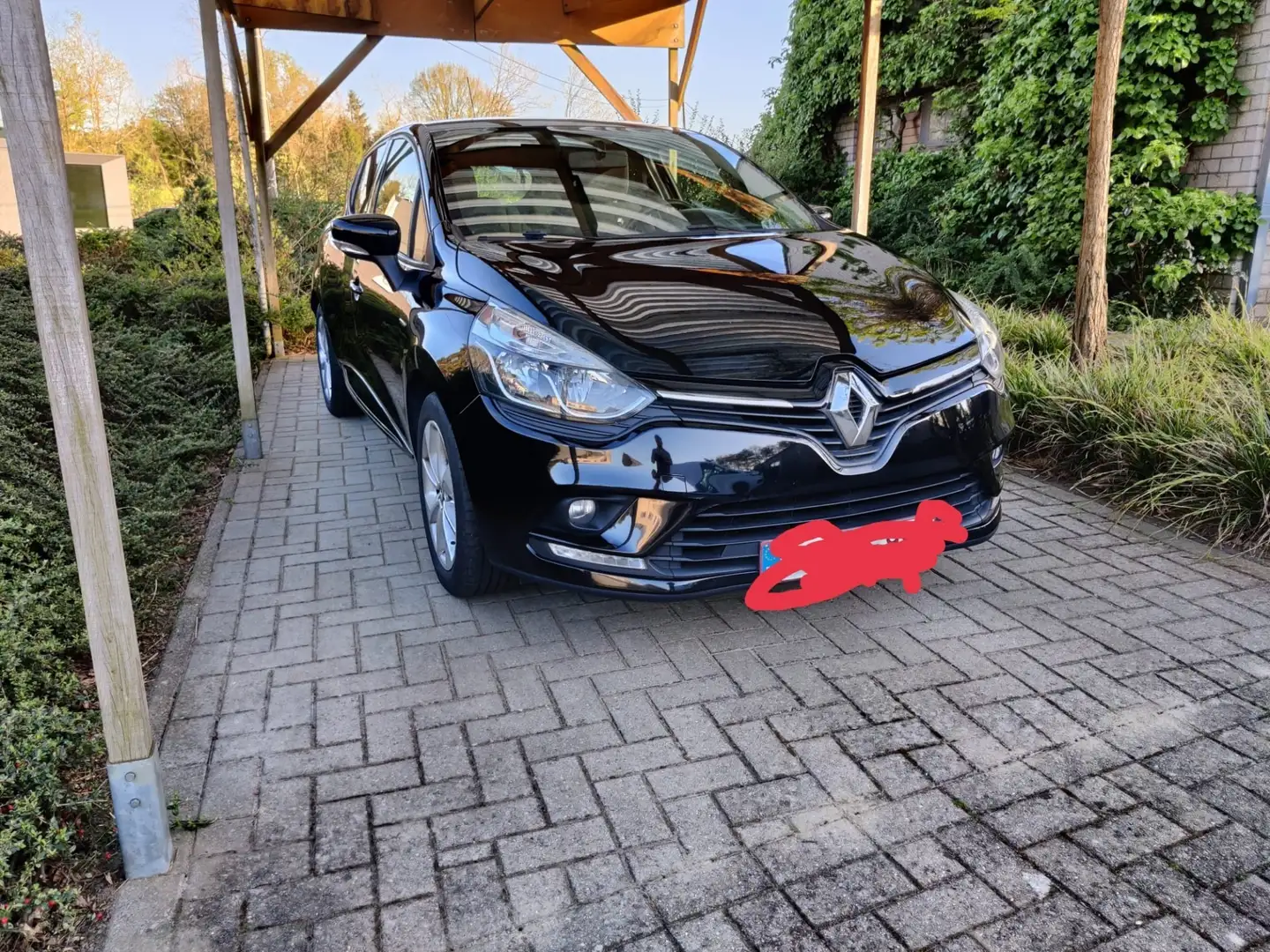 Renault Clio Energy TCe 120 EDC LIMITED 2018 Zwart - 1