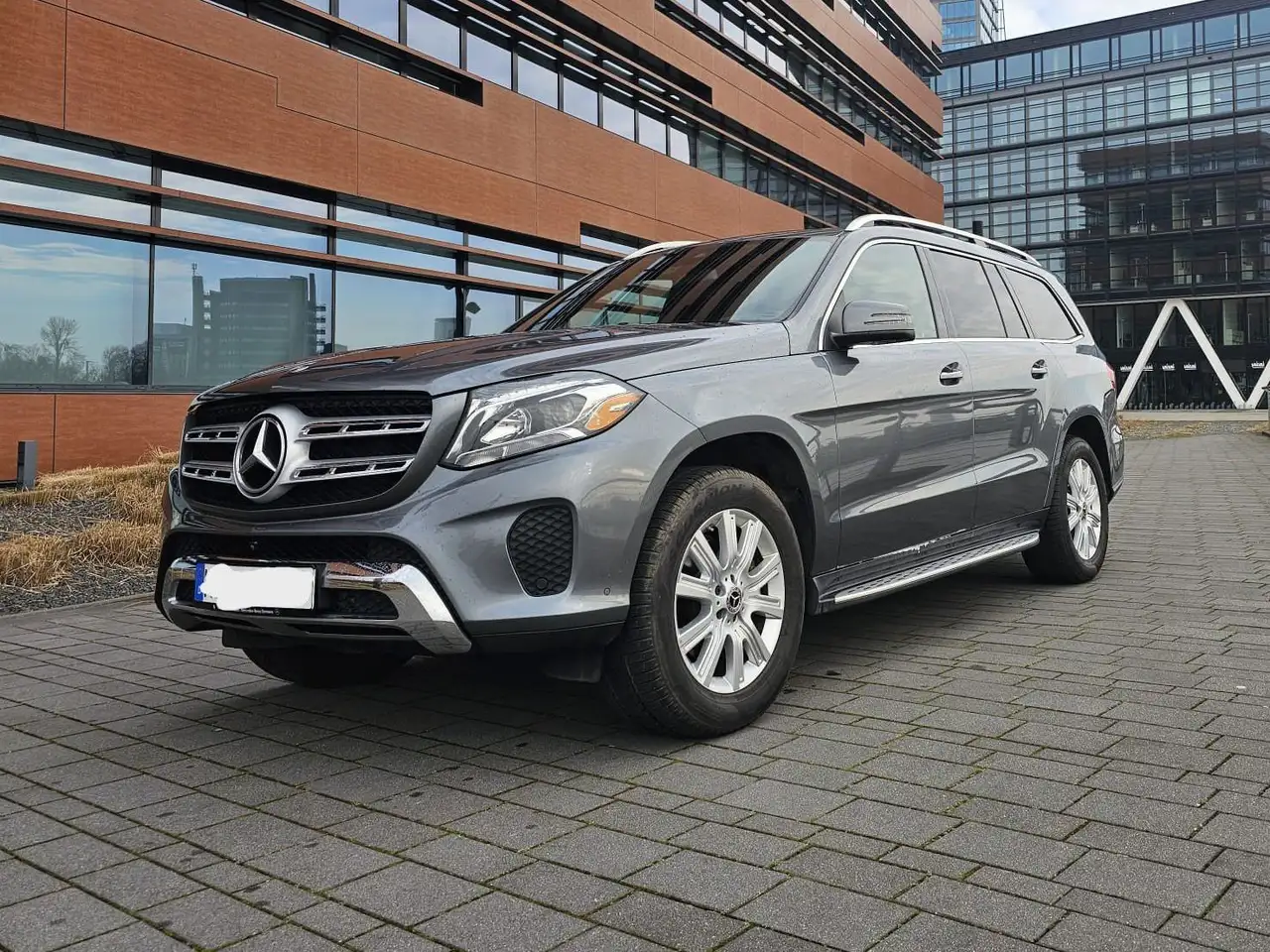 Mercedes-Benz GLS 450