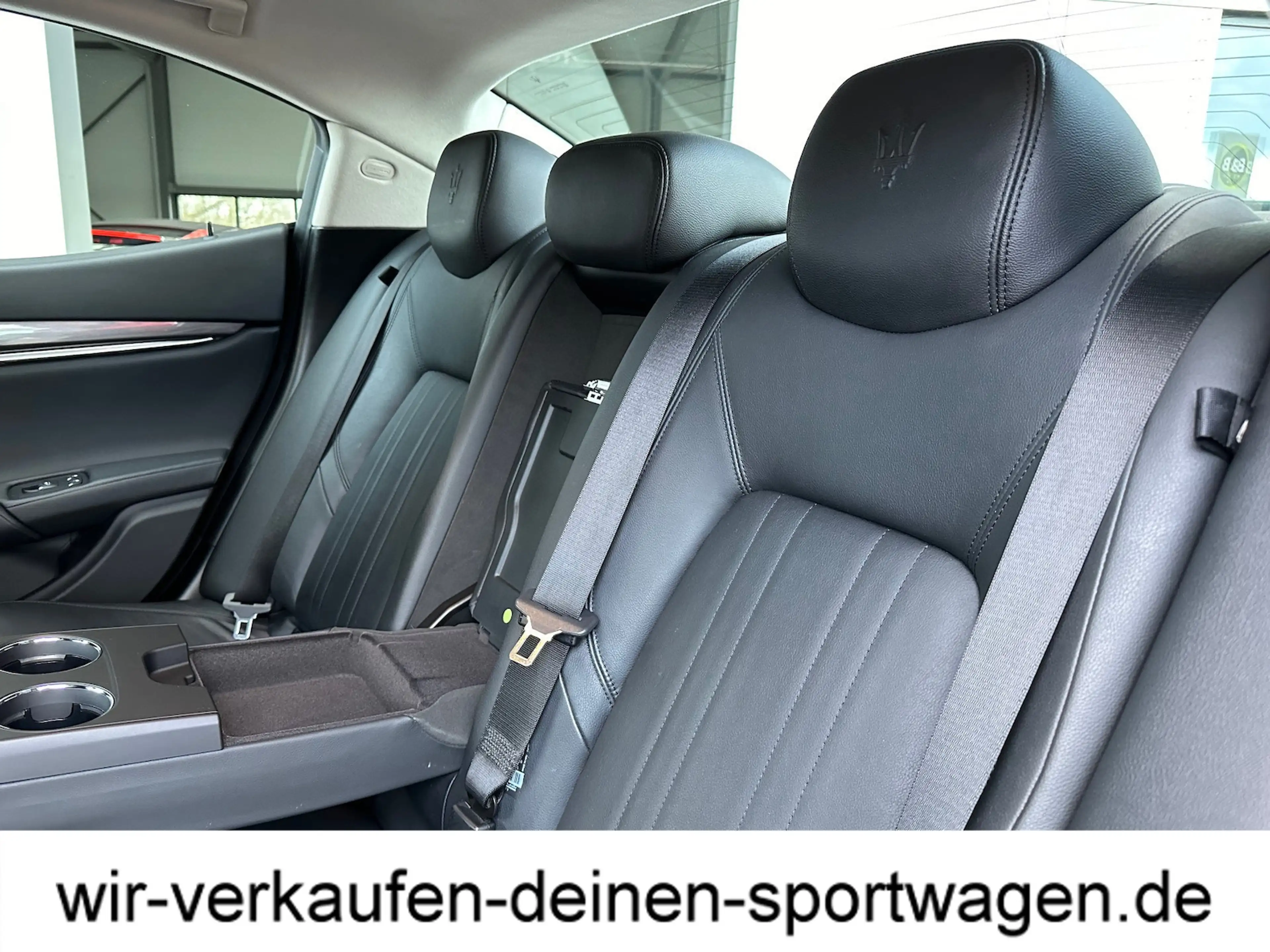 Maserati Ghibli 3.0 V6 LM 20´ Leder — photo 6