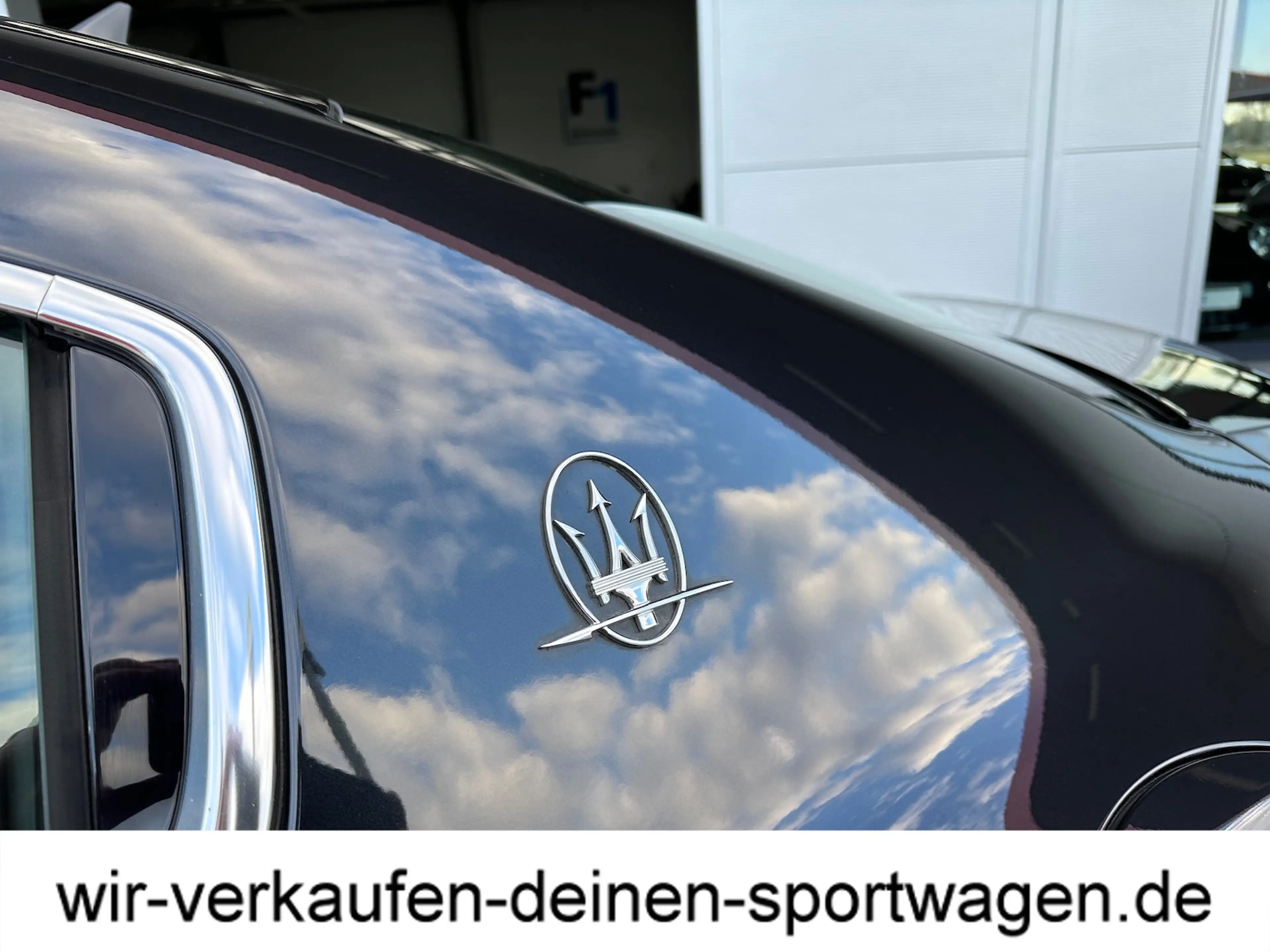 Maserati Ghibli 3.0 V6 LM 20´ Leder — photo 9