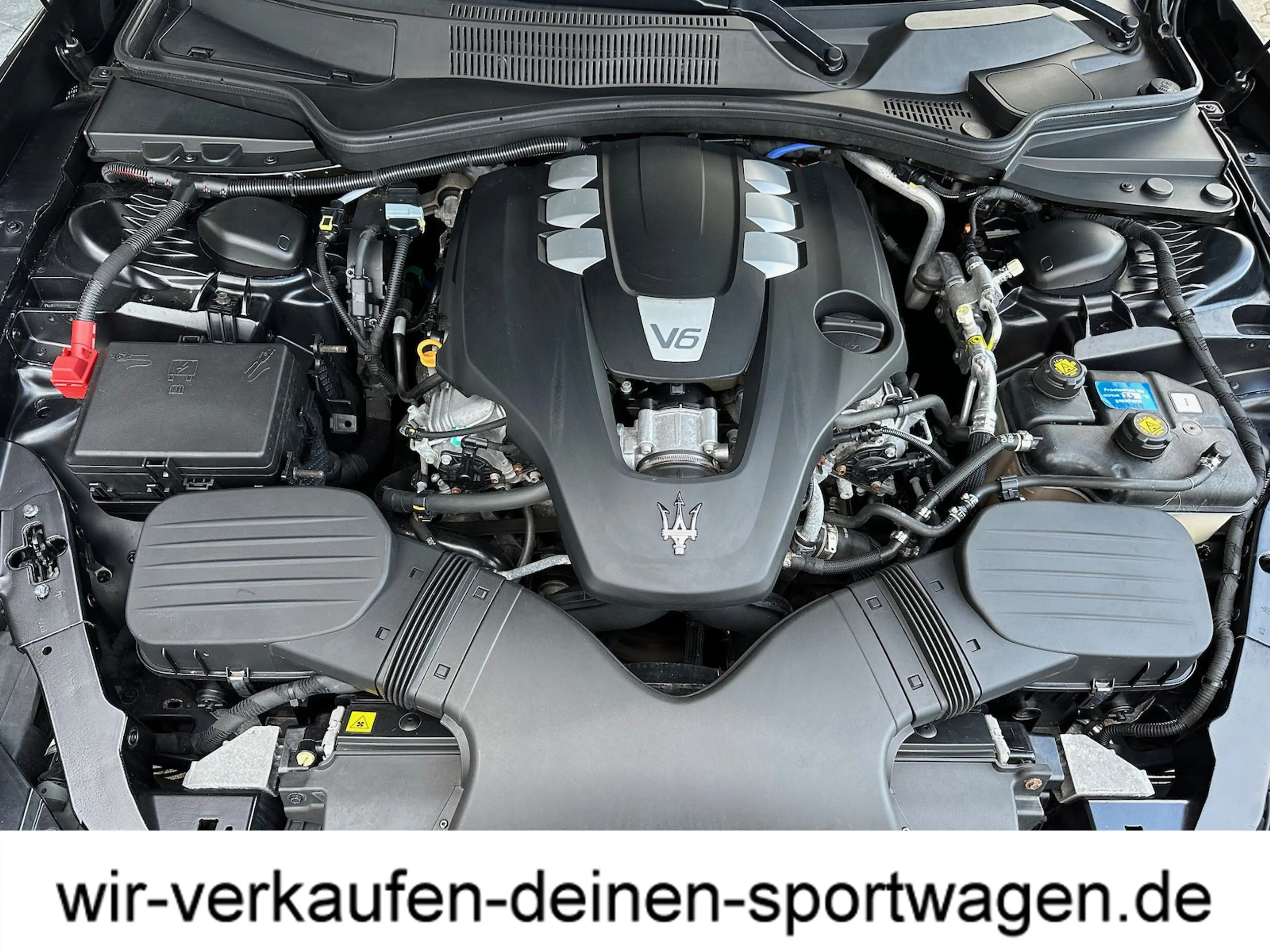 Maserati Ghibli 3.0 V6 LM 20´ Leder — photo 12