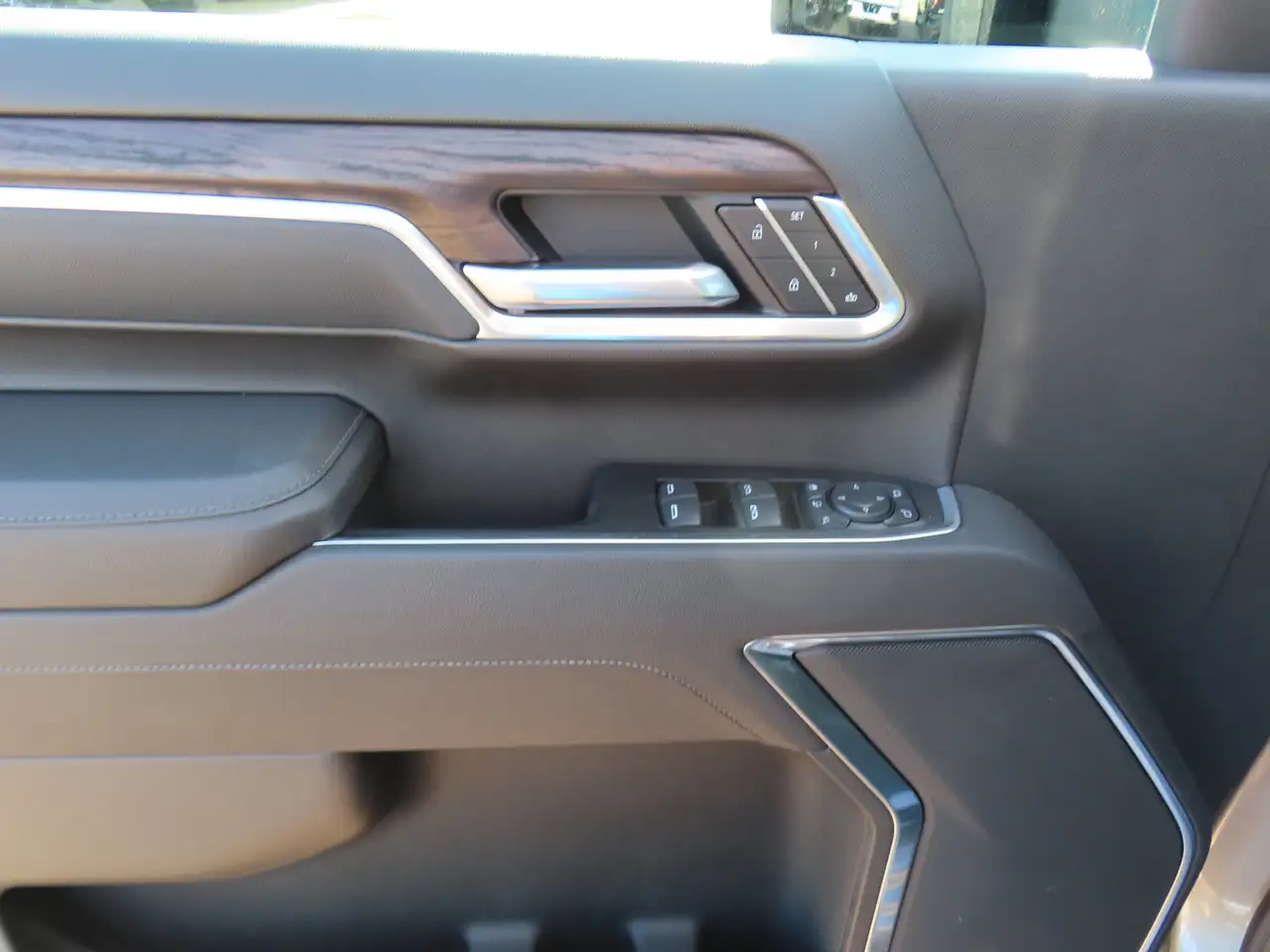 GMC Sierra 2500HD photo GMC Sierra 2500HD