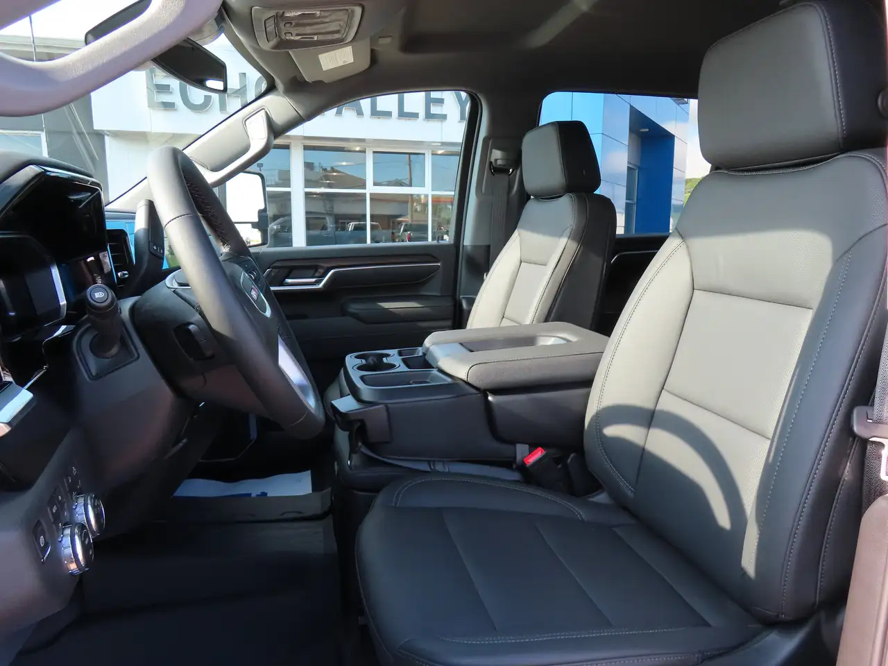 GMC Sierra 2500HD photo GMC Sierra 2500HD