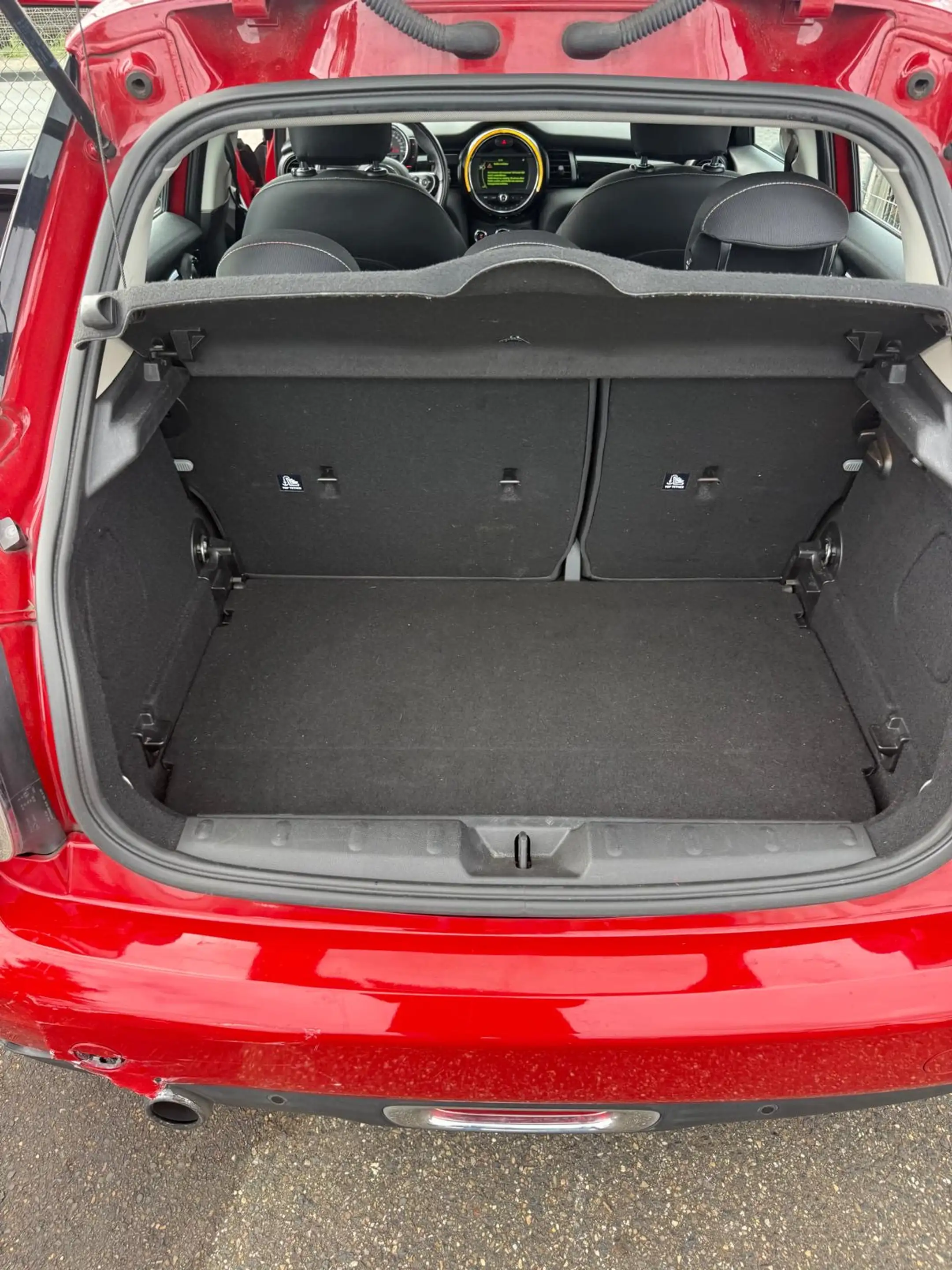 MINI One One — photo 14
