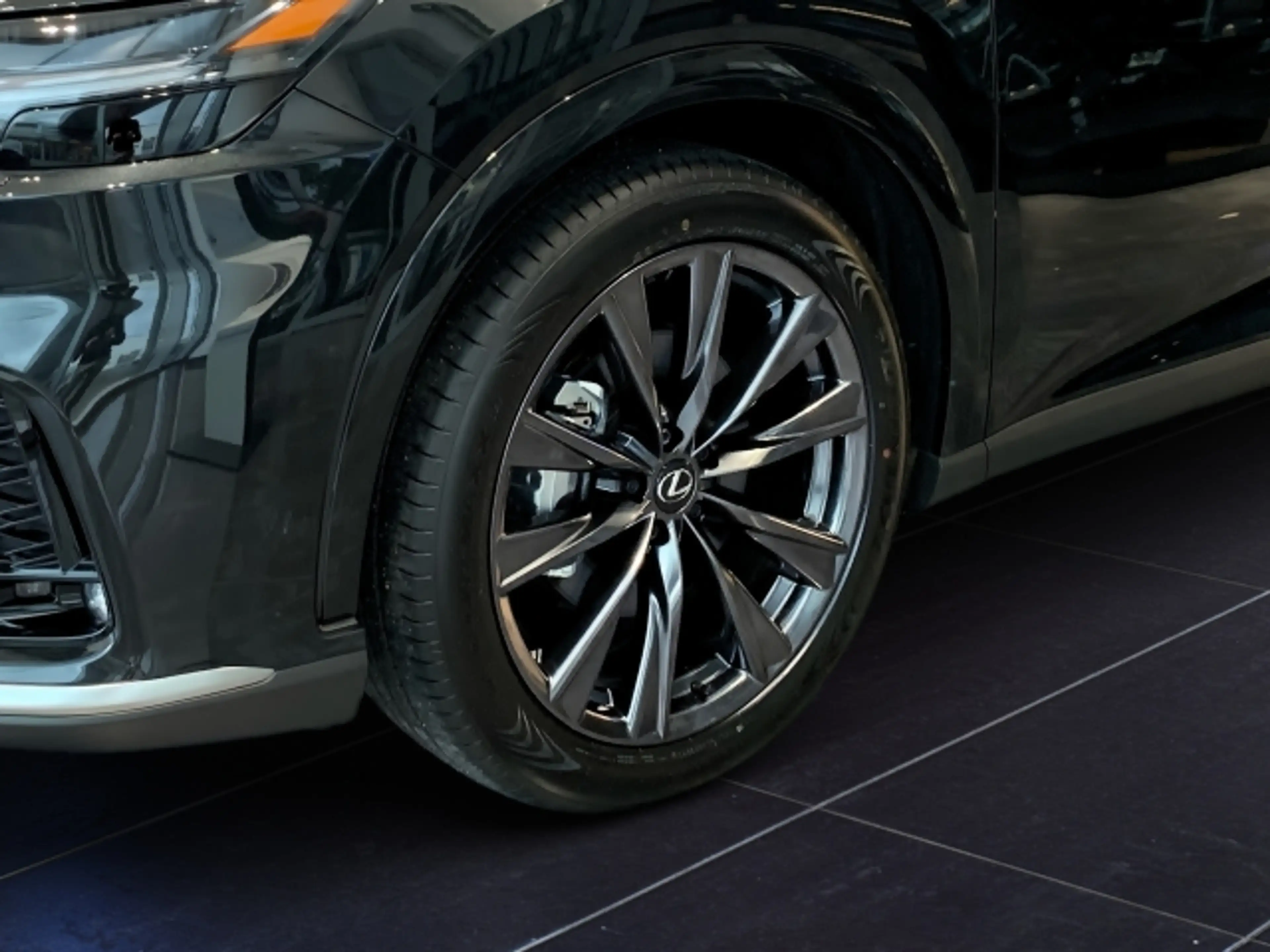 Lexus RX 450h RX 450h+ F SPORT Design — photo 4