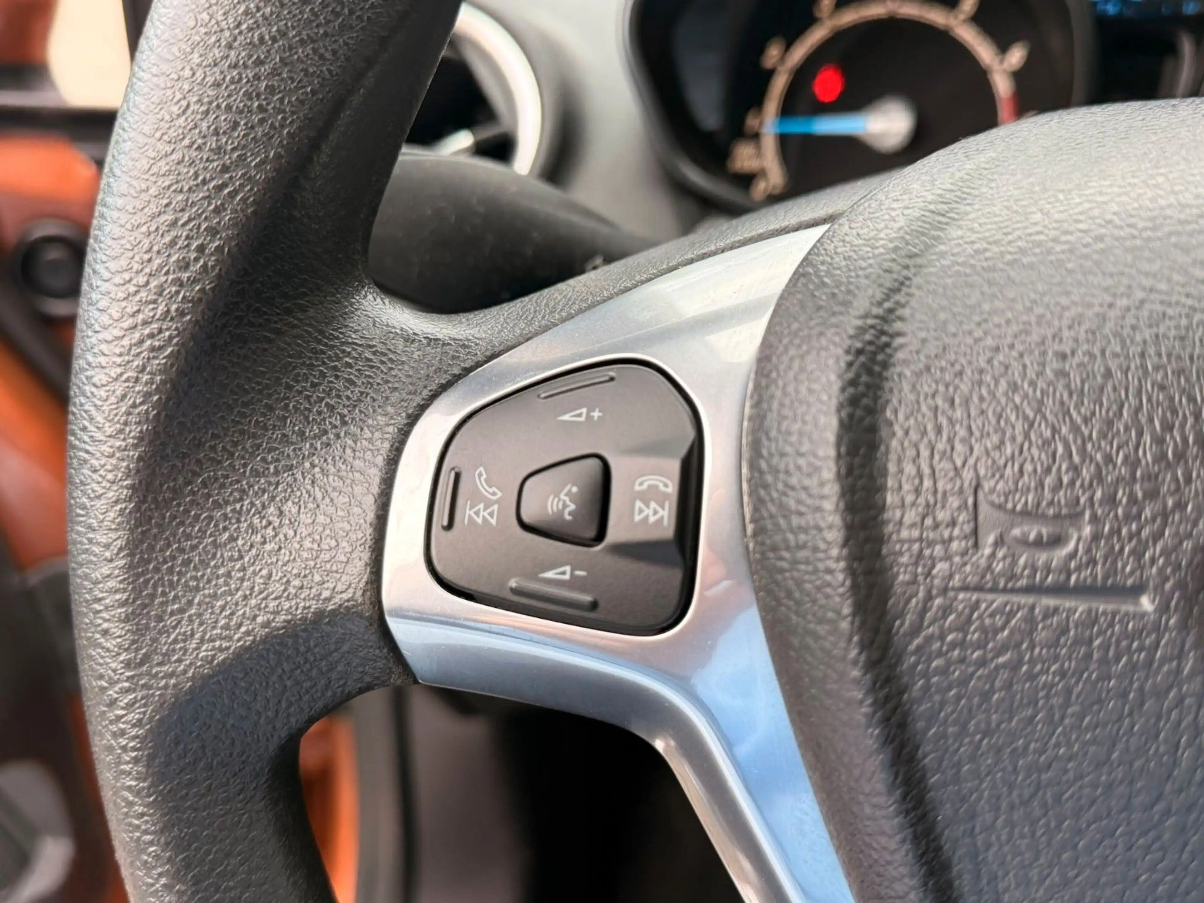 Ford Fiesta *1.0 Benzin* *AUTOMATIK* — photo 15