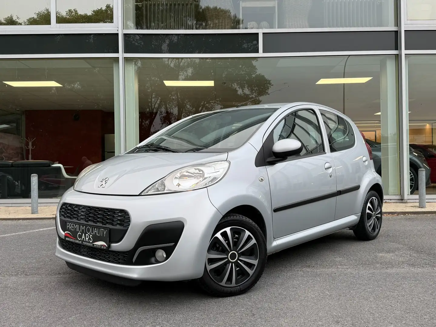 Peugeot 107 5-DEURS / AIRCO / CD-AUX / NETTE STAAT!!!! / Grau - 1