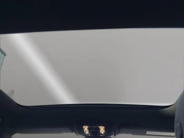 Mercedes-Benz Gla view 13