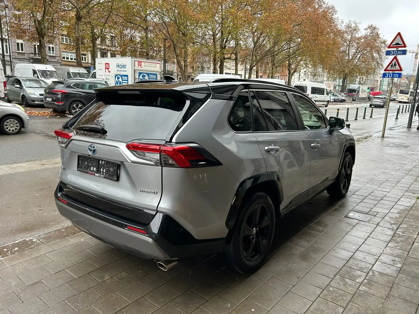 Toyota RAV 4 RAV4 Hybrid  2.5i i-AWD Premium Plus (Li-ion) Gris - 2