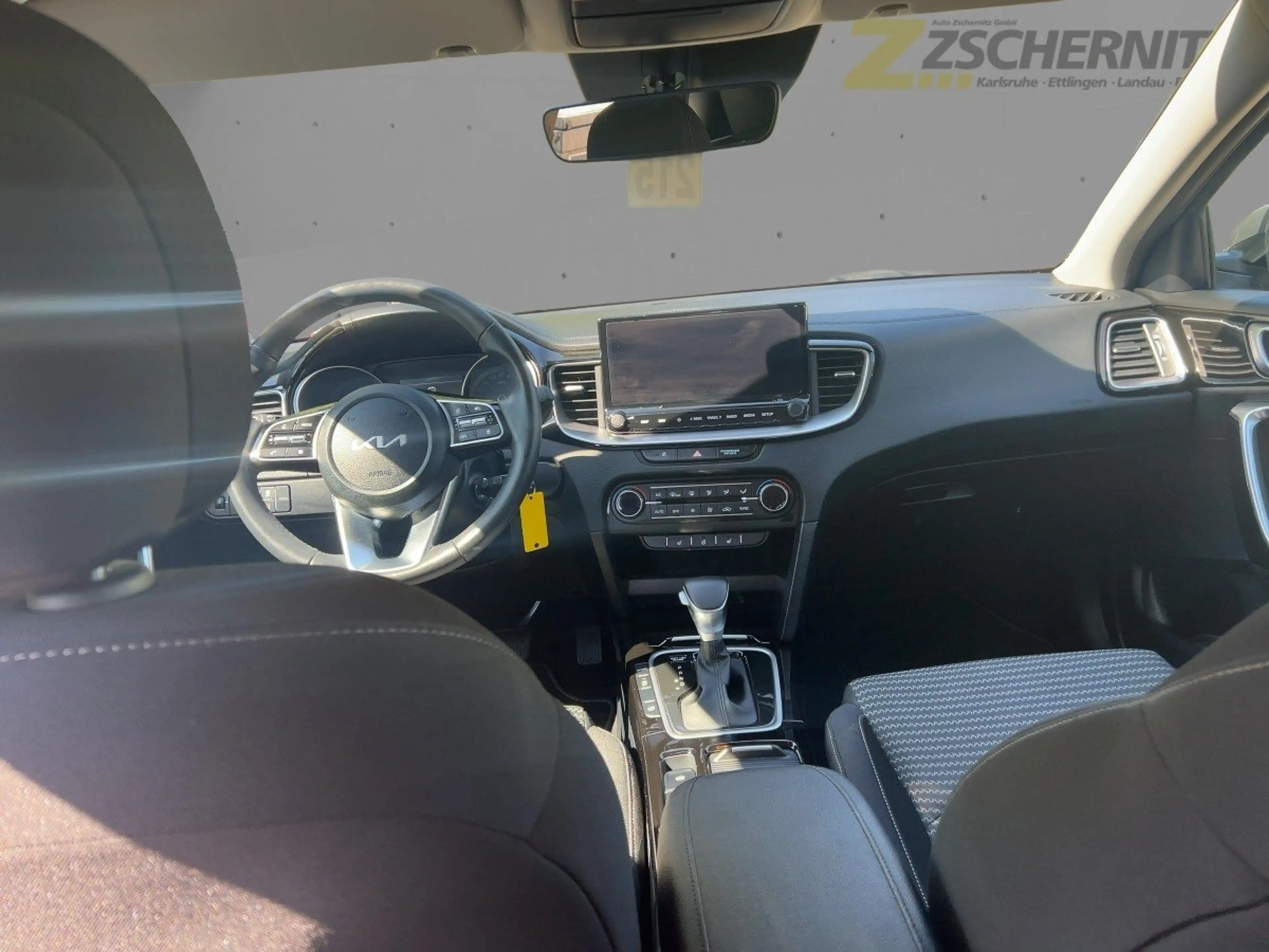Kia Ceed / cee'd Ceed 1.5 T-GDI Spirit ACC+Navi+SHZ+2xKlima+Kam. — photo 8