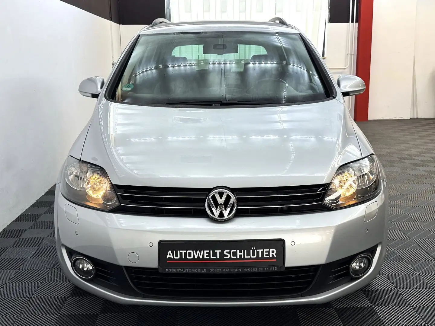 Volkswagen Golf Plus VI 1.6 TDI DSG Life Edition*Navi*SHZ* Gümüş rengi - 2