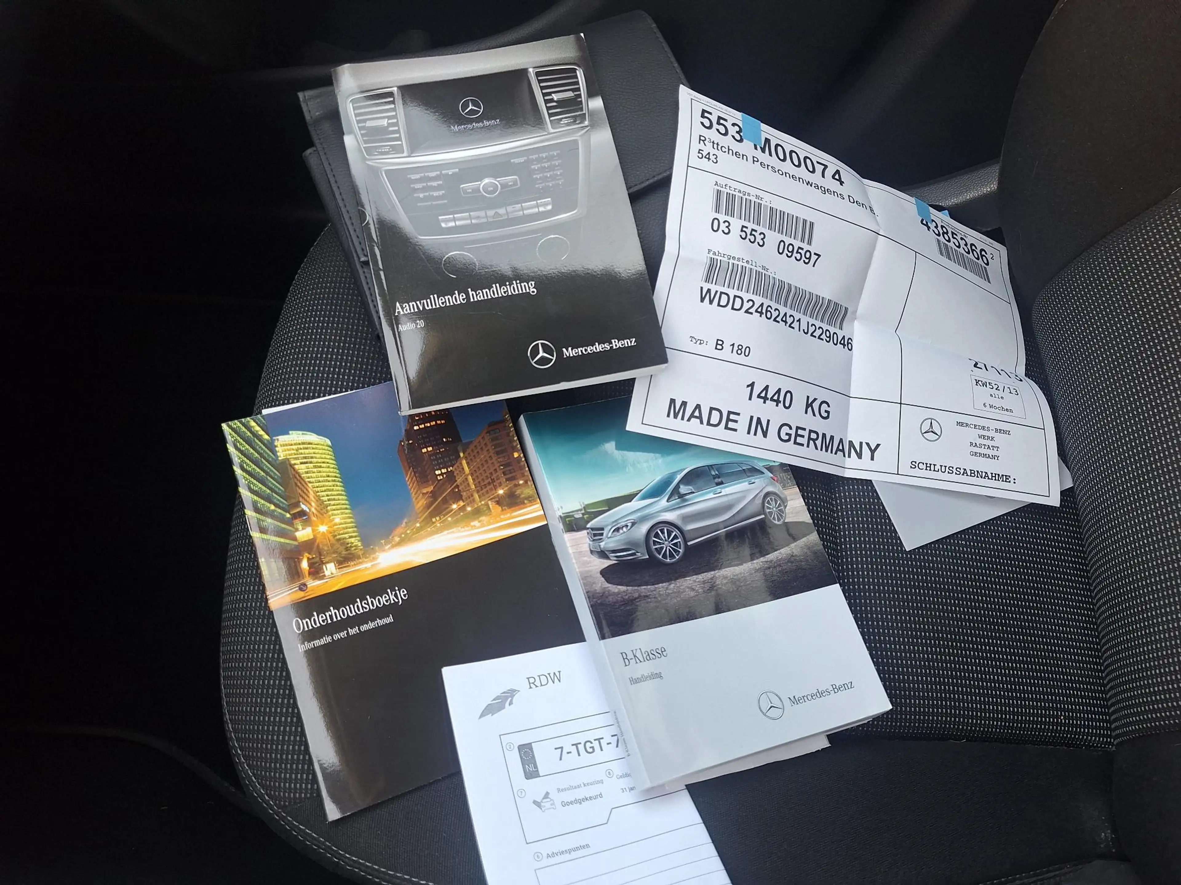 Mercedes-Benz B 180 Ambition Automaat | Climate Control | Navi | CC | — photo 35