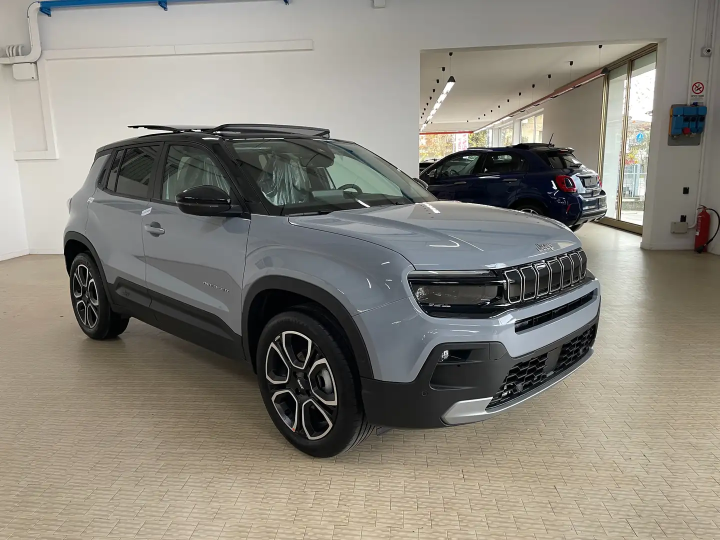 Jeep Avenger 1.2turbo Summit 100cv Km0 Grigio Stone Tetto aprib Grigio - 1