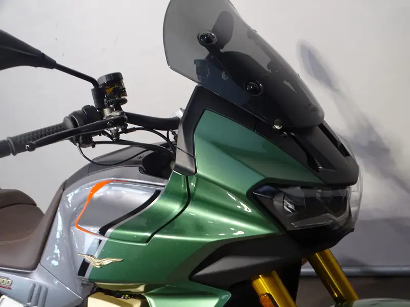 Moto Guzzi V 100 - foto 4