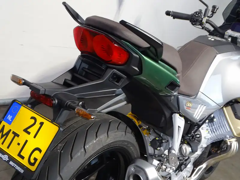 Moto Guzzi V 100 - foto 5