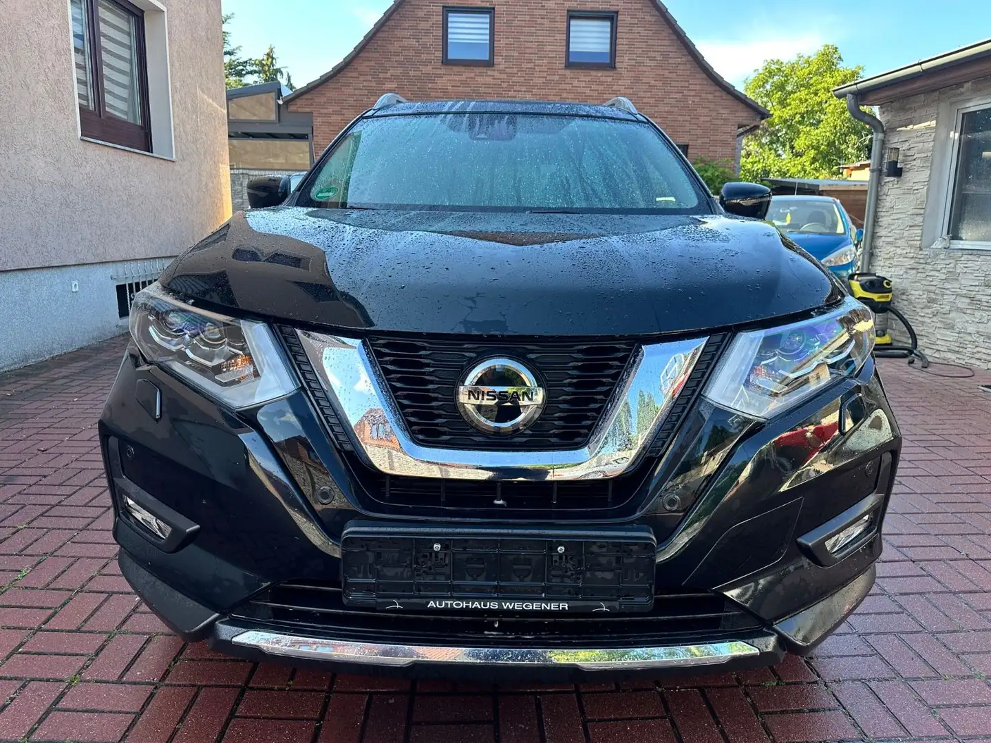 Nissan X-Trail Tekna 4x4 ERST 45TKM+AUT+PANO+LEDER+VOLL Schwarz - 2