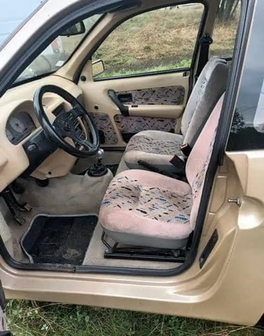 Ligier Nova Beige - 1