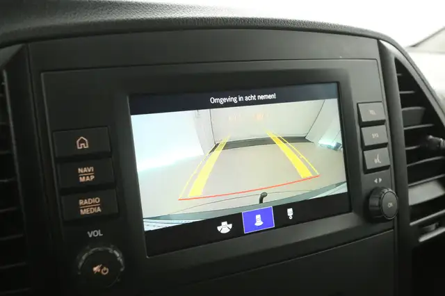 Mercedes-Benz Vito view 14