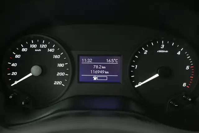 Mercedes-Benz Vito view 12