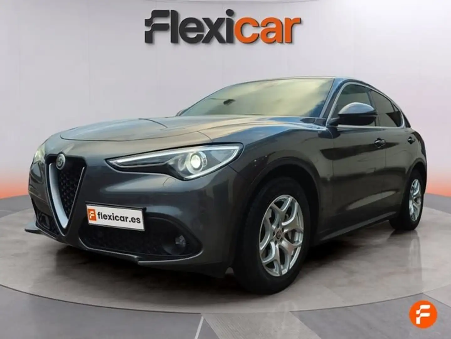 Alfa Romeo Stelvio 2.2 Diésel 118kW (160CV) Executive RWD Gris - 2
