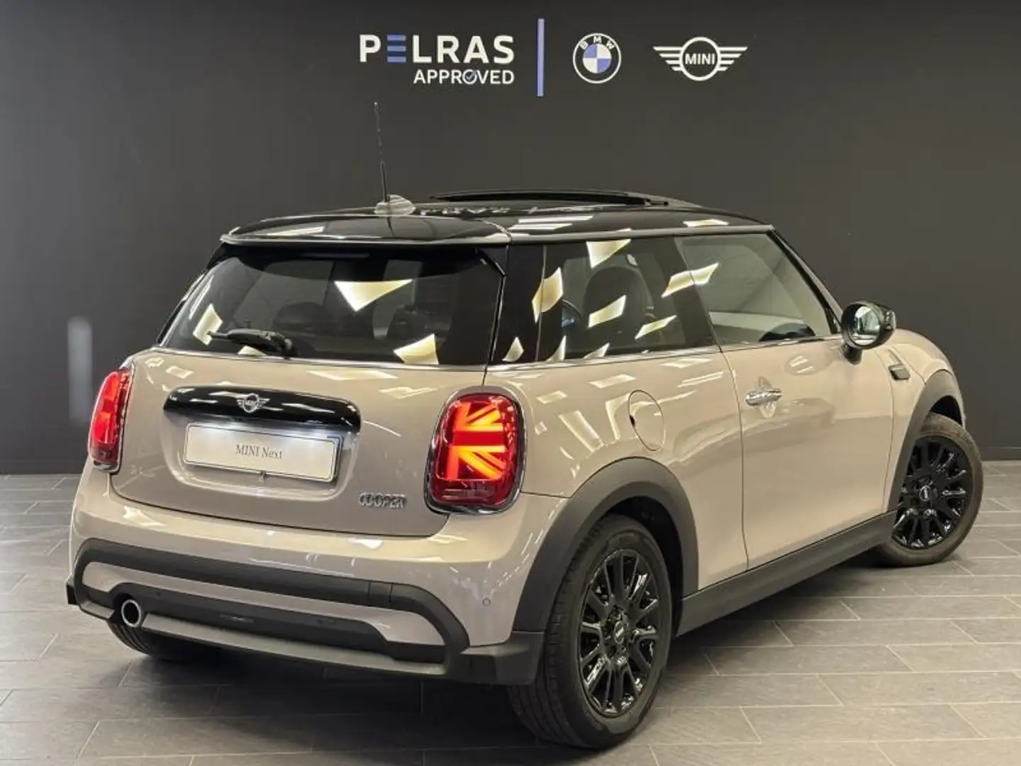 MINI Cooper E Cooper 136ch Edition Premium Plus BVA7 Grau - 2