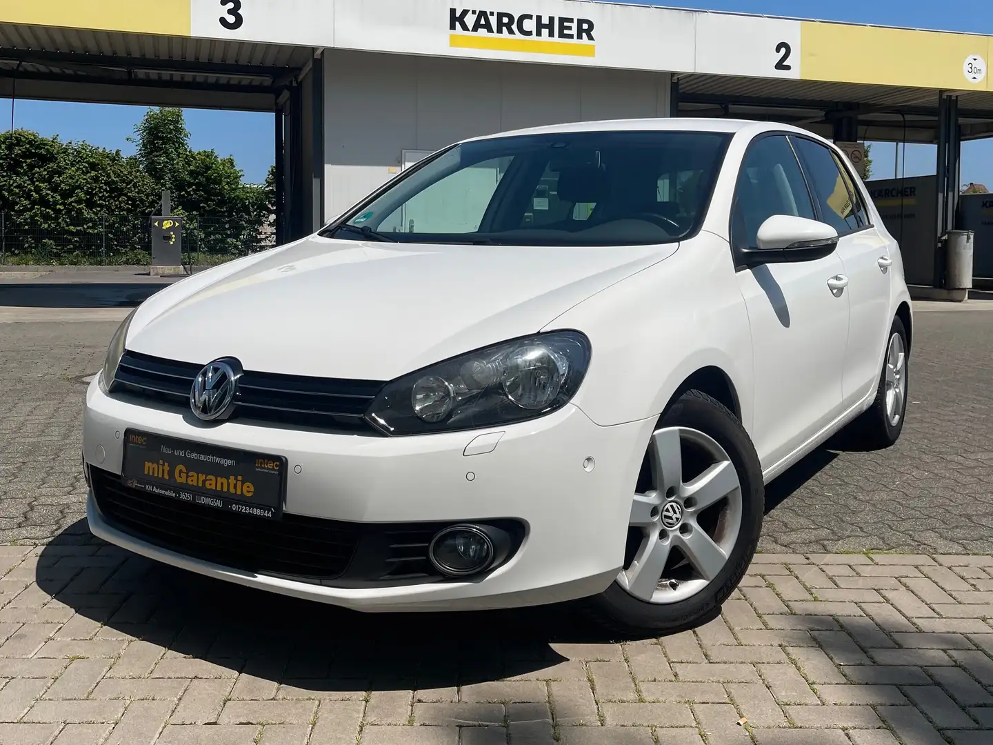 Volkswagen Golf 1.6 TDI | 1. HAND | SERVICE NEU | Blanc - 1
