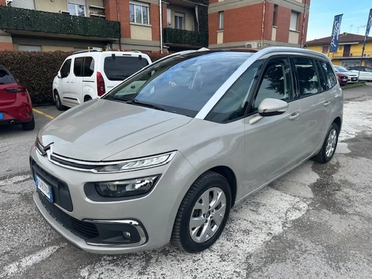 Citroen Grand C4 Picasso C4 Grand Picasso 1.6 bluehdi Feel s Beige - 1