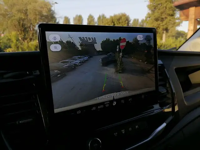 Ford Transit view 15