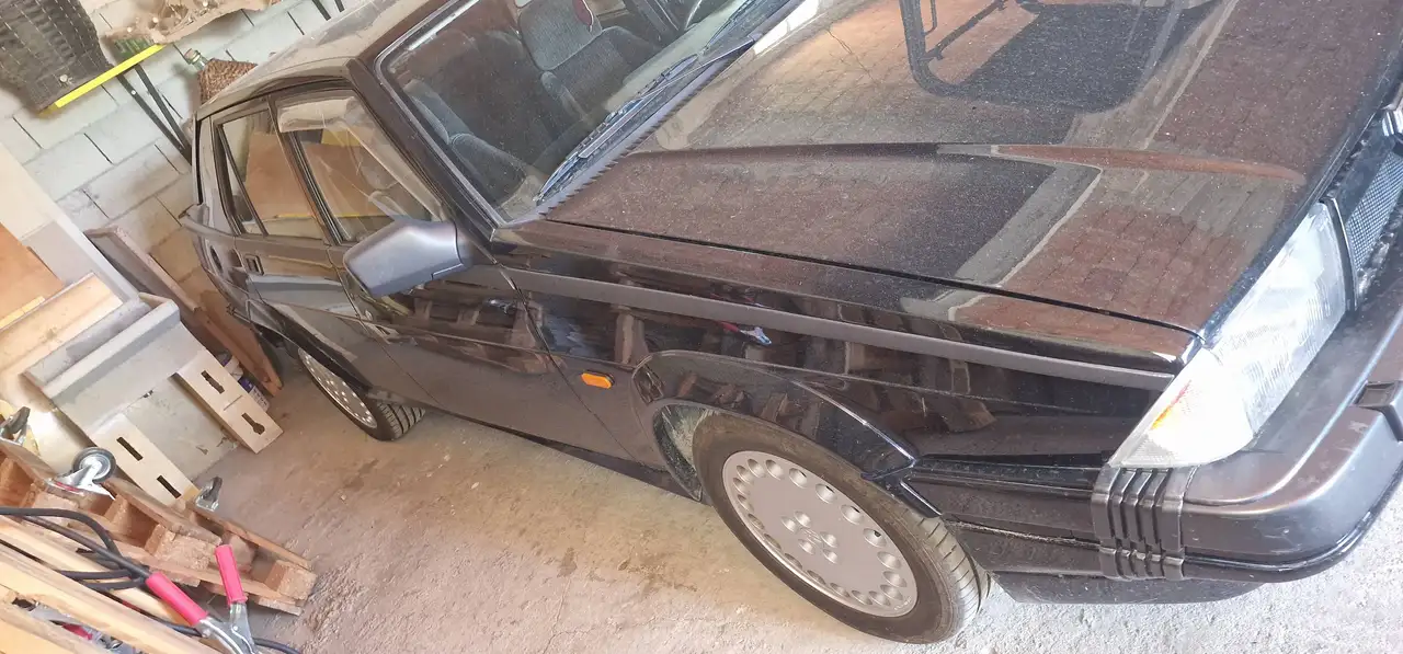 Alfa Romeo 75 1.8t America, foto 2