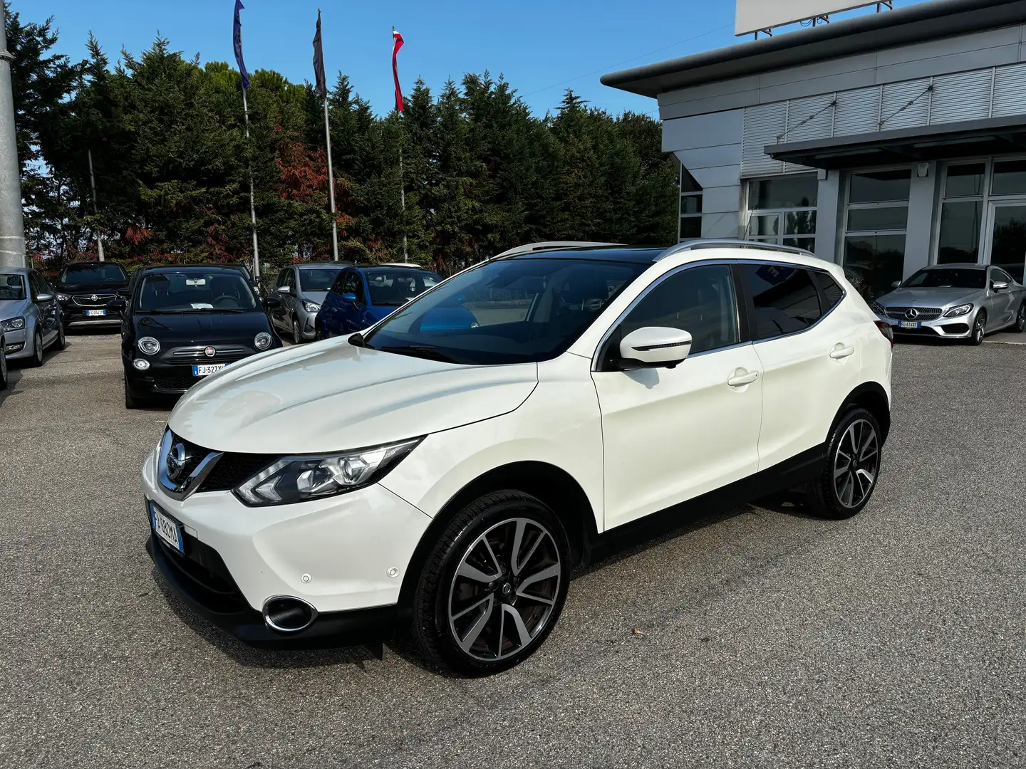 Nissan Qashqai Nissan Qashqai 1.6 dCi Tekna Bianco - 1
