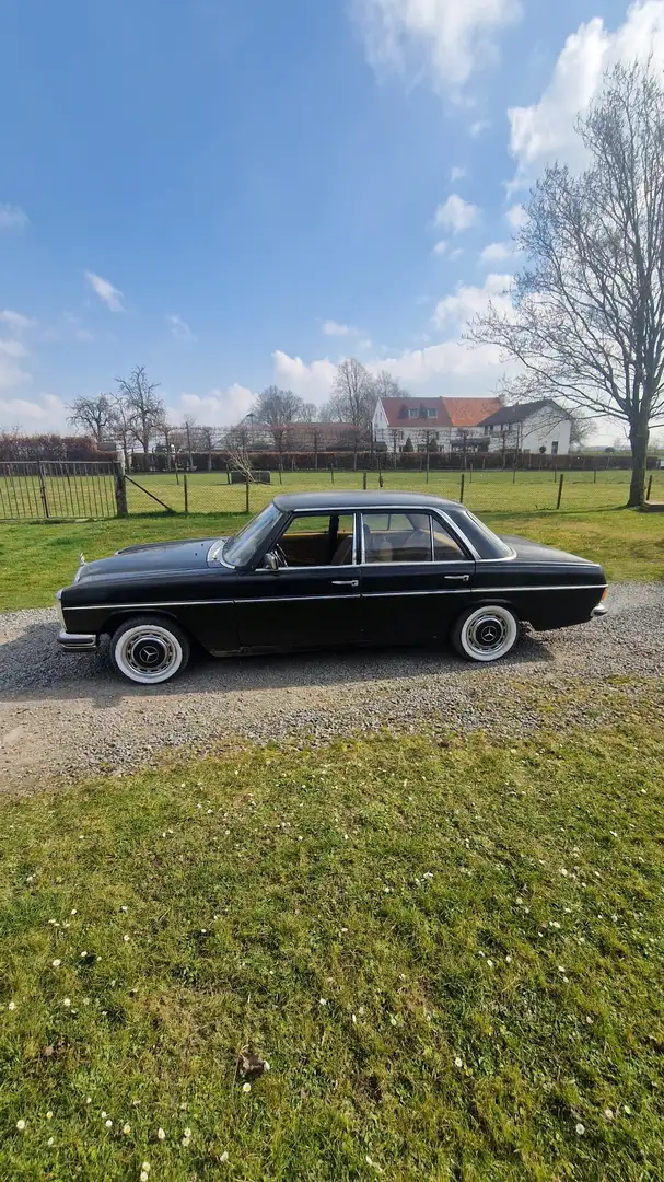 Mercedes-Benz 230 W114 Negru - 2