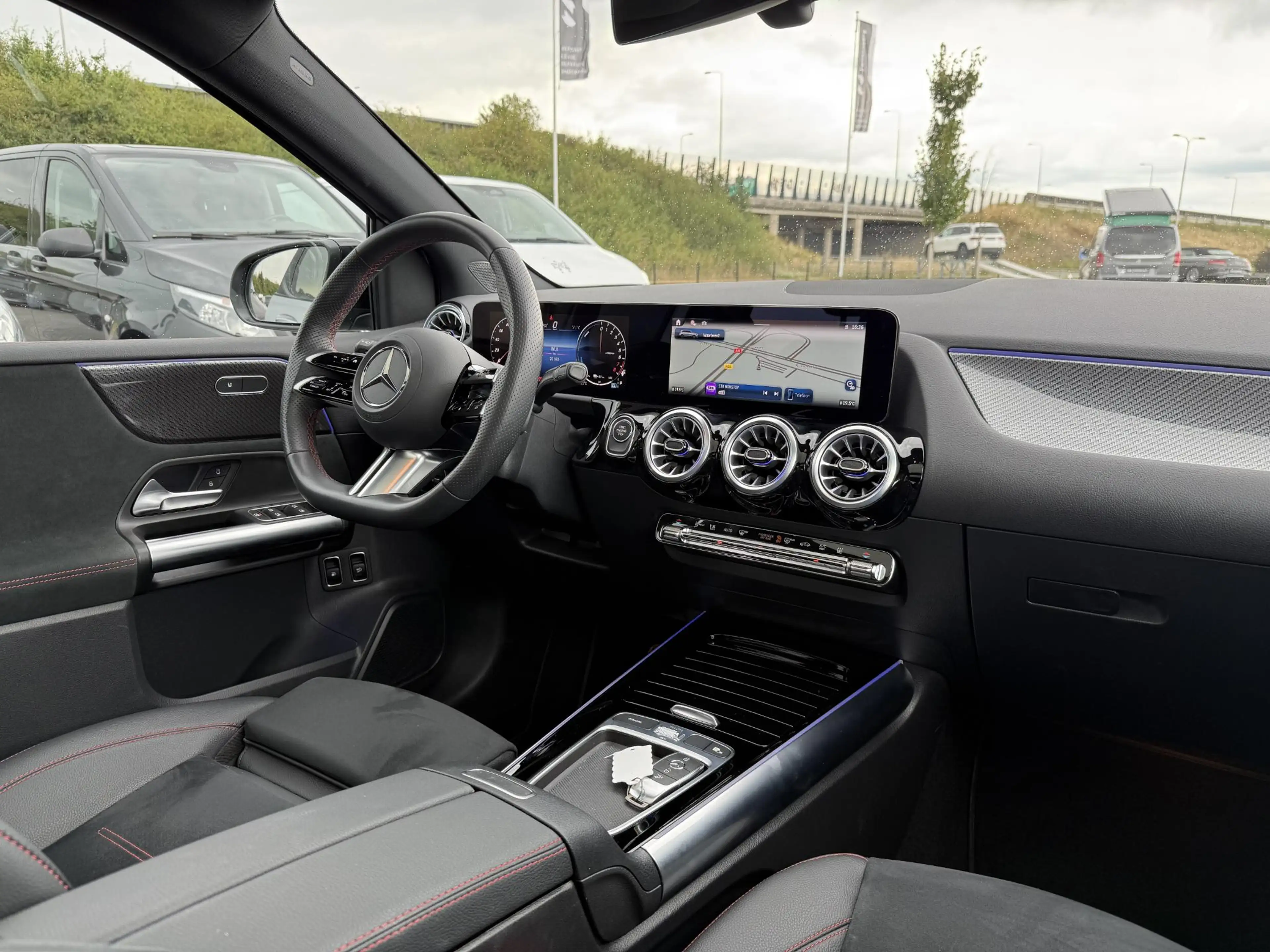 Mercedes-Benz B 250 e Business Solution AMG |Pano|ACC|Camera| — photo 10